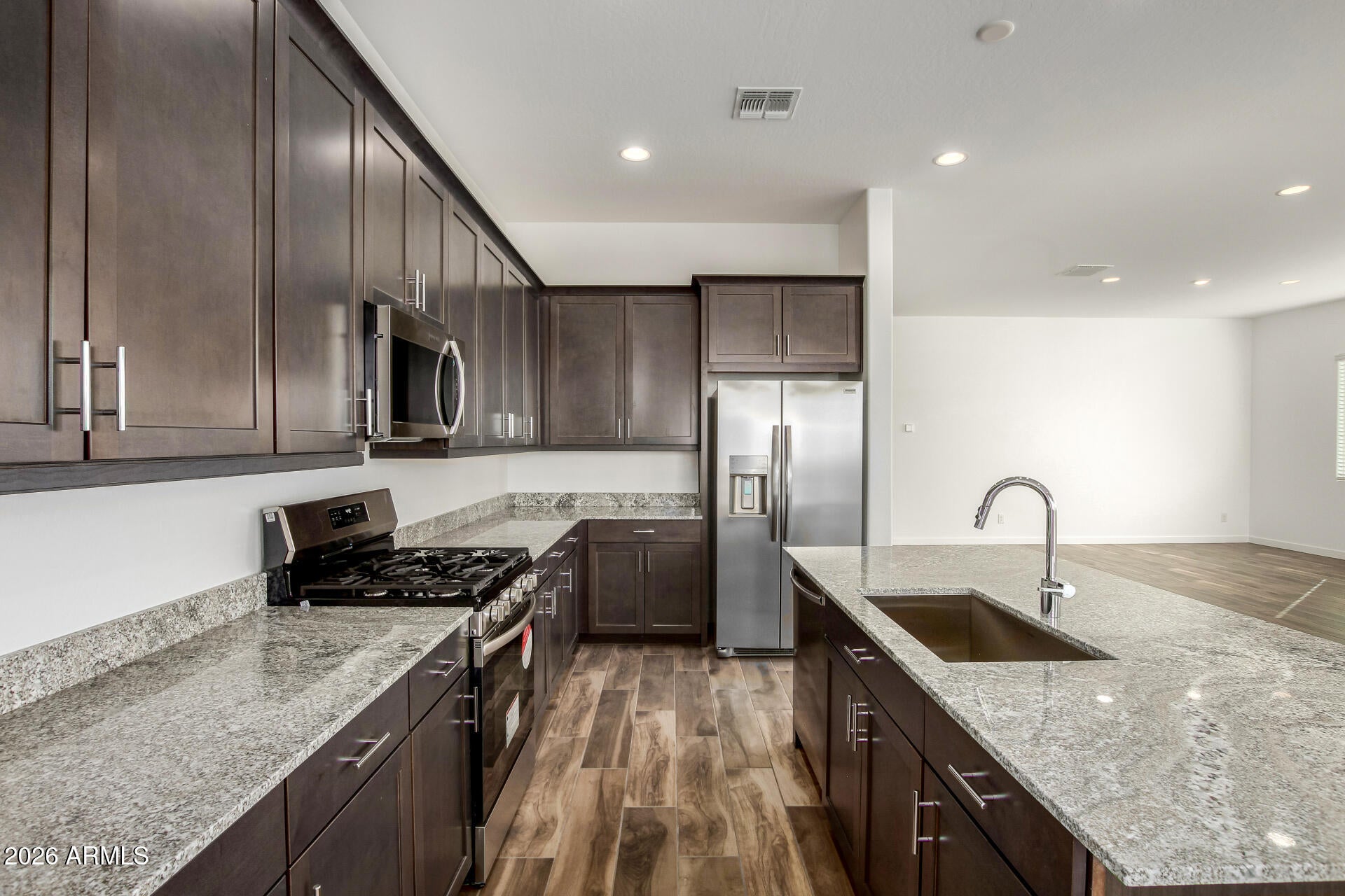 14958 W SMOKETREE Drive