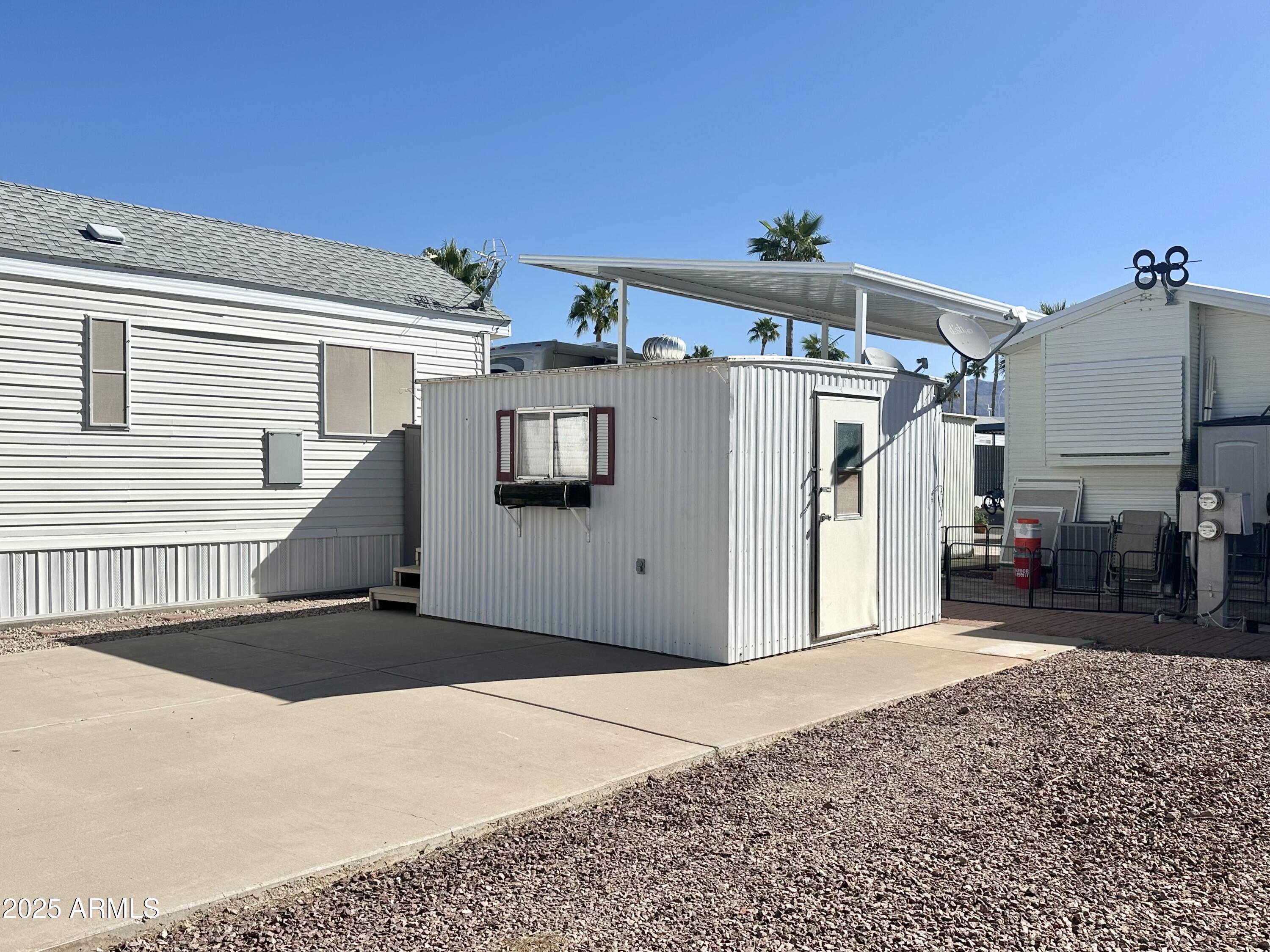 1038 S QUARTZ Drive 1038