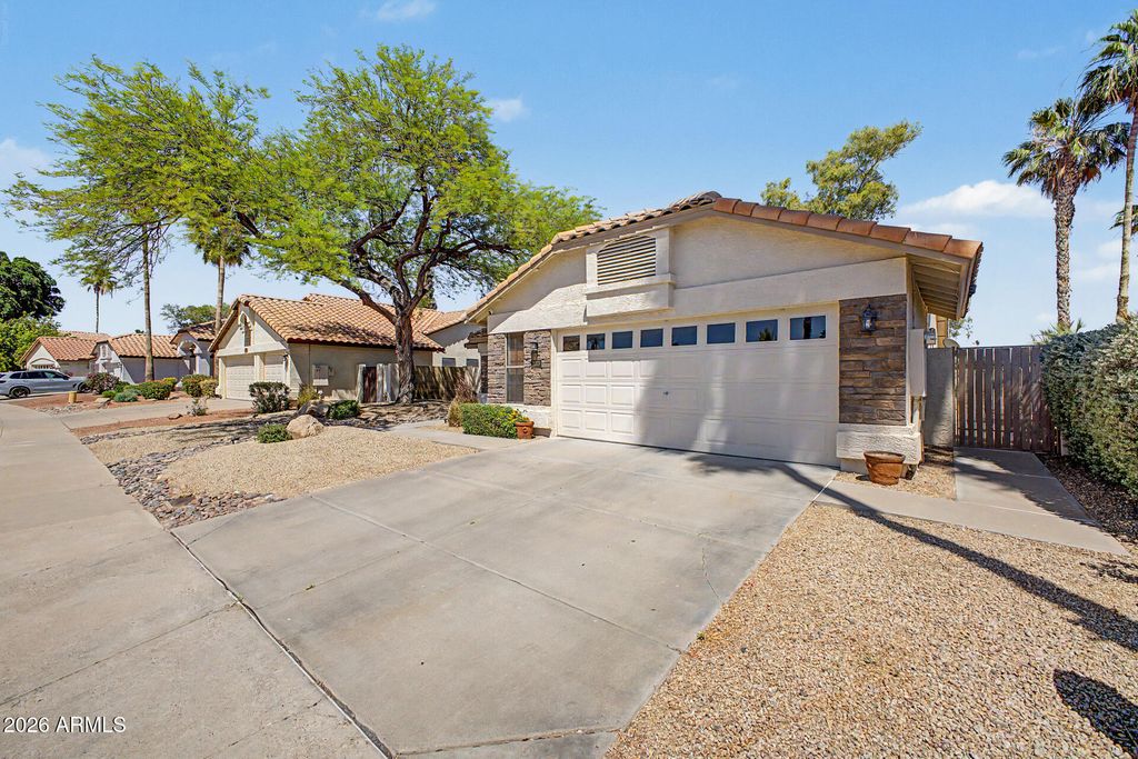 Photo of 19219 N 73rd Lane, Glendale, AZ 85308 (MLS # 7023971)