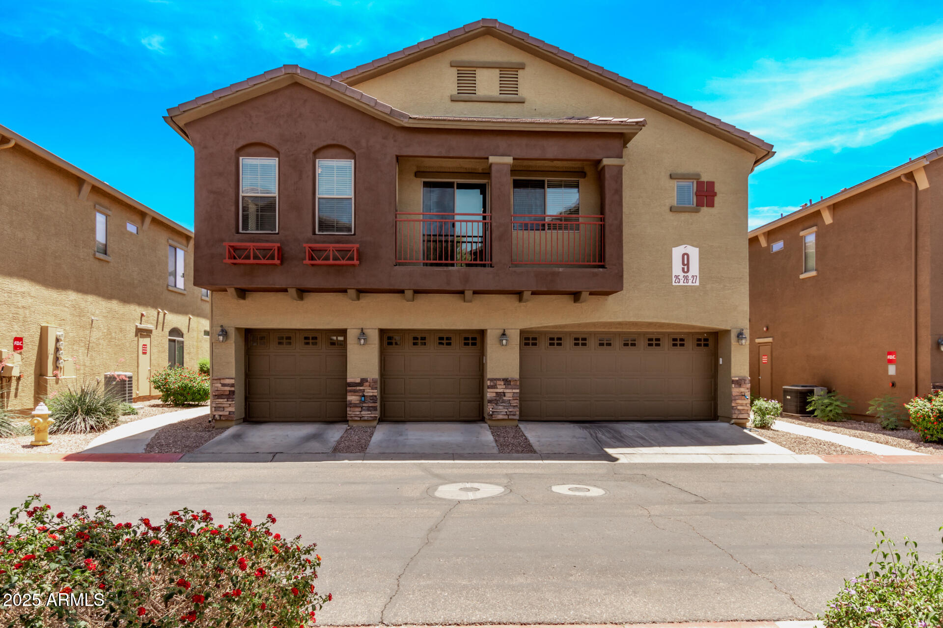 2250 E DEER VALLEY Road 26