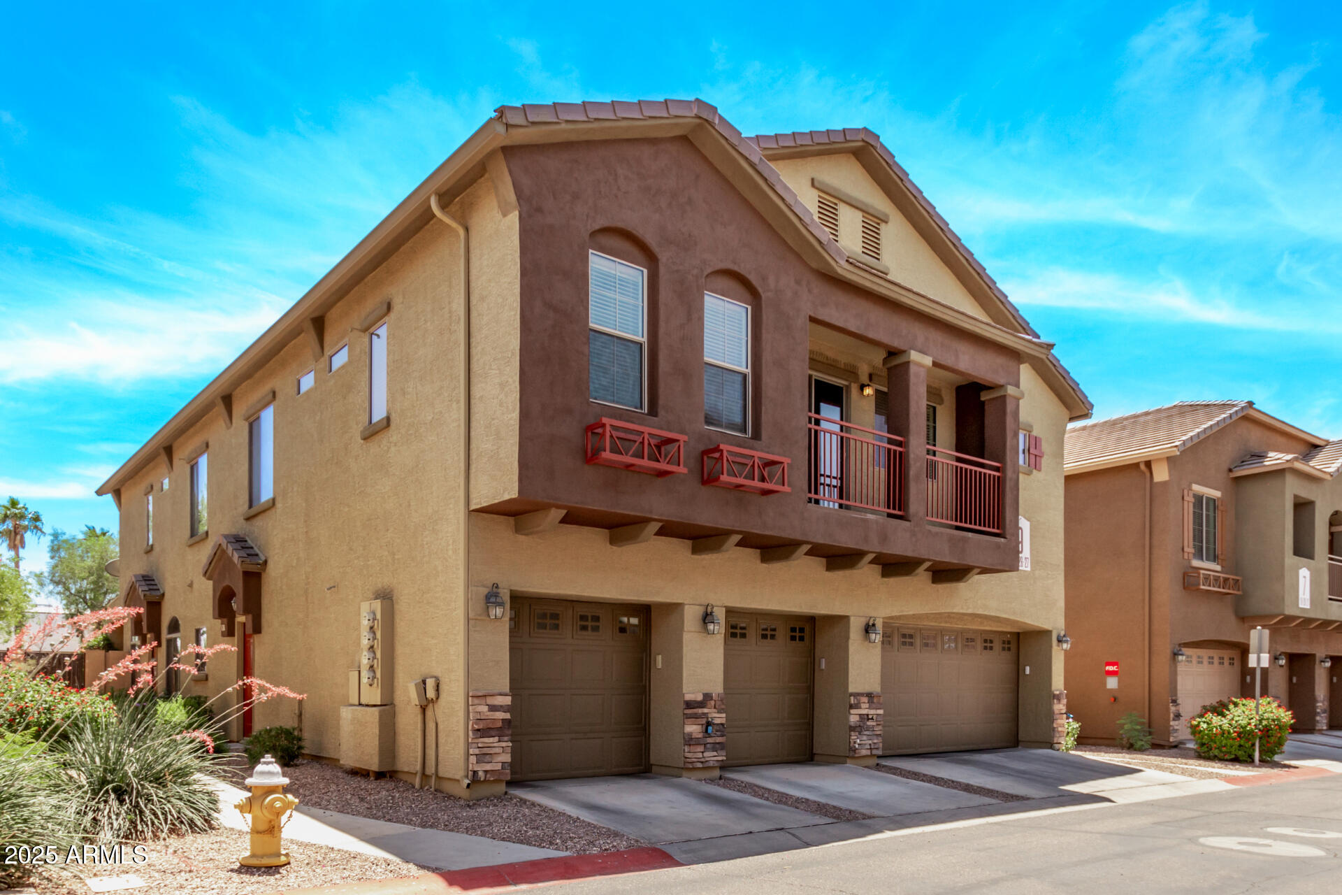 2250 E DEER VALLEY Road 26