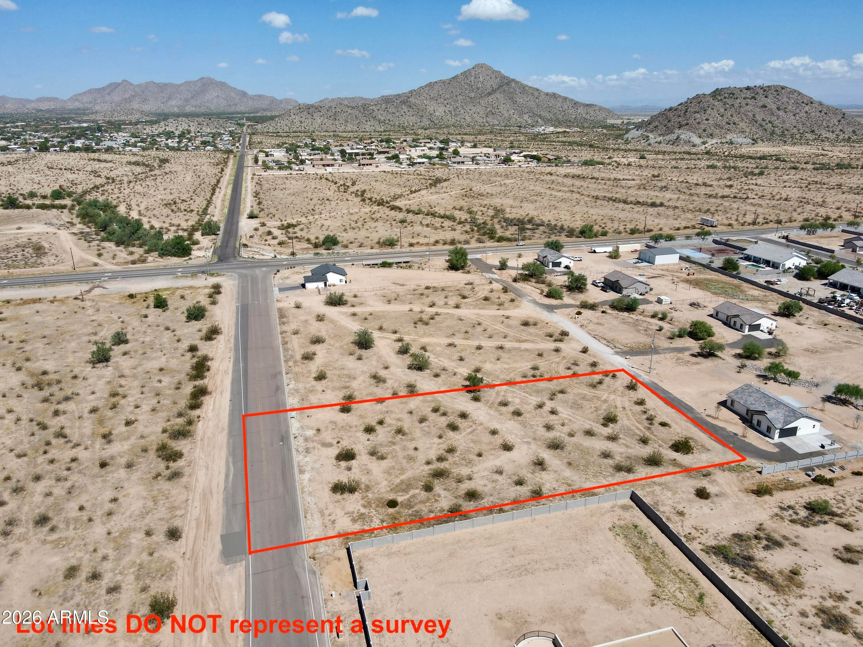 6241 N WEAVER Road -