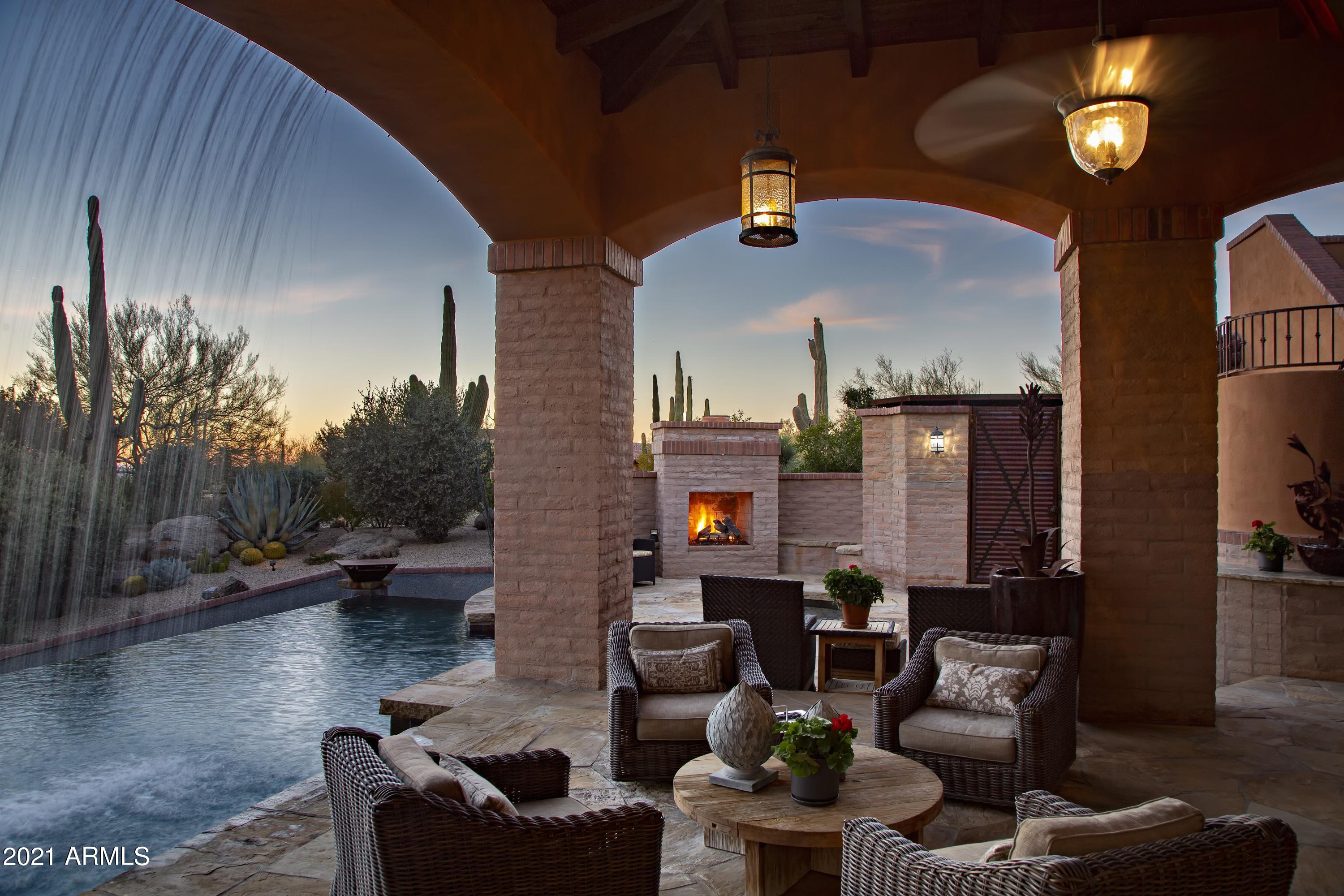 ESTANCIA - Residential