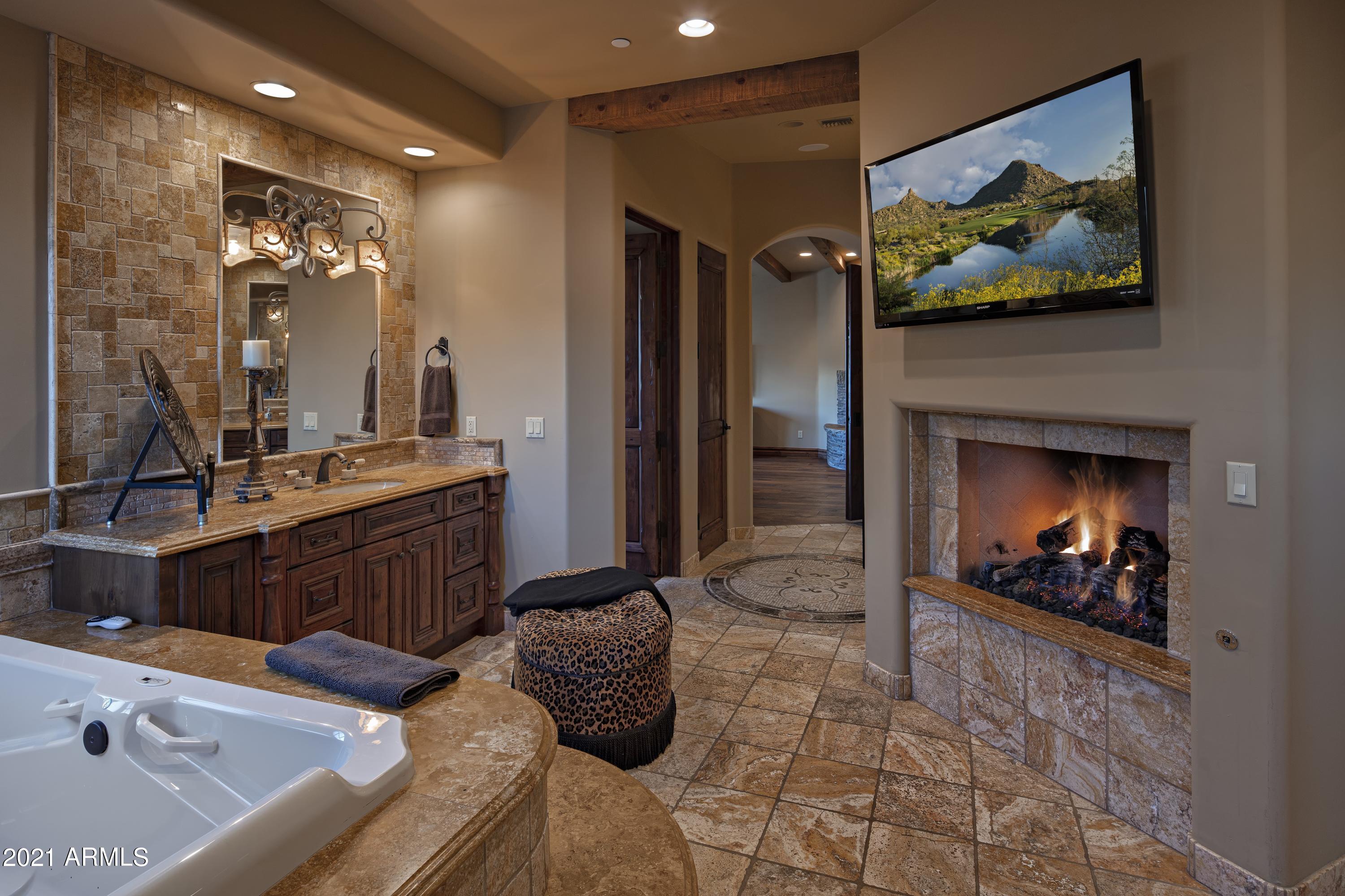 ESTANCIA - Residential