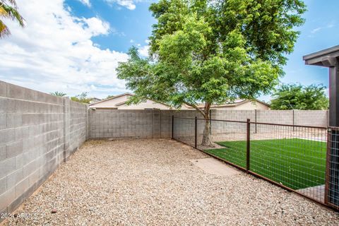 A home in San Tan Valley