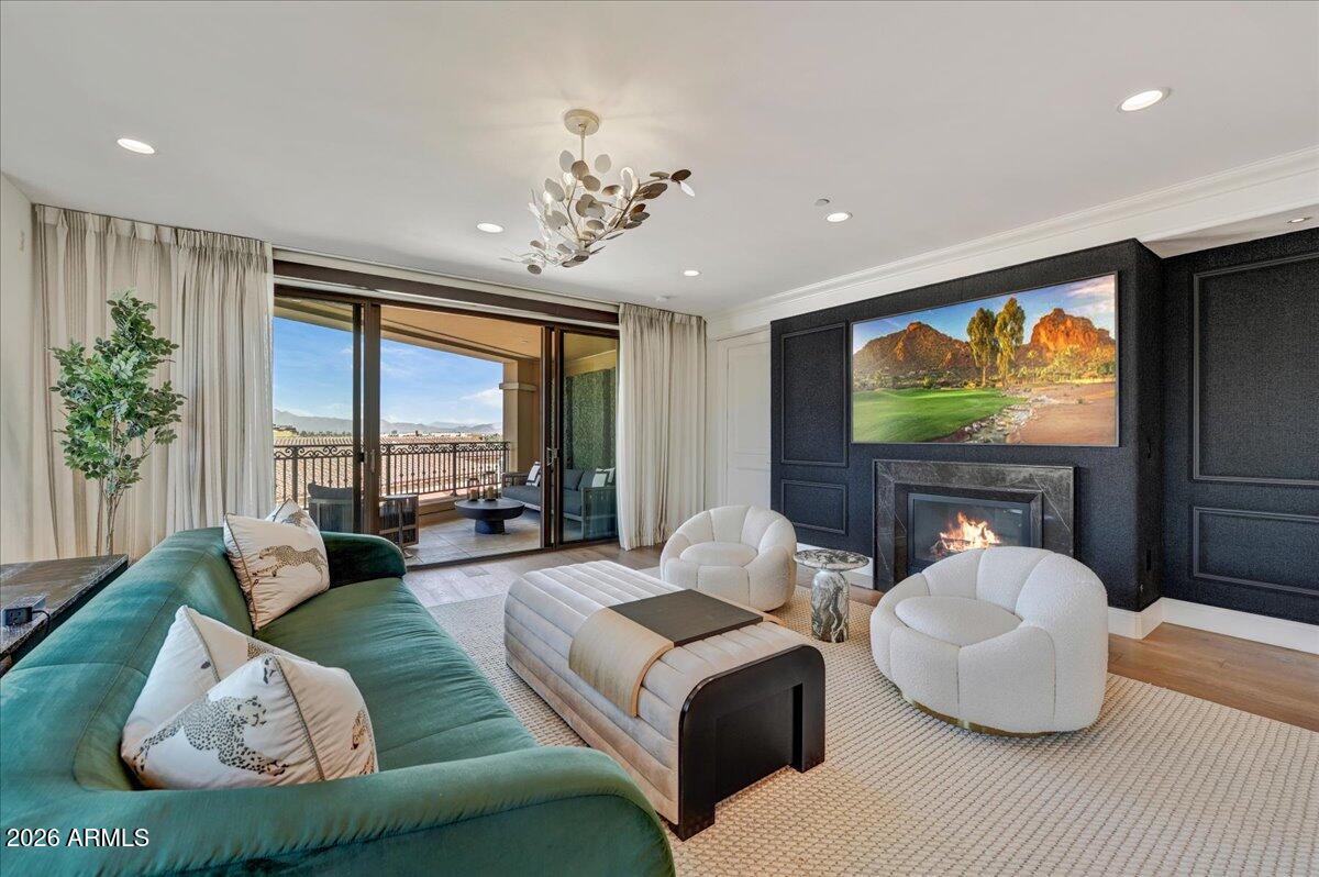 7181 E Camelback Road 505