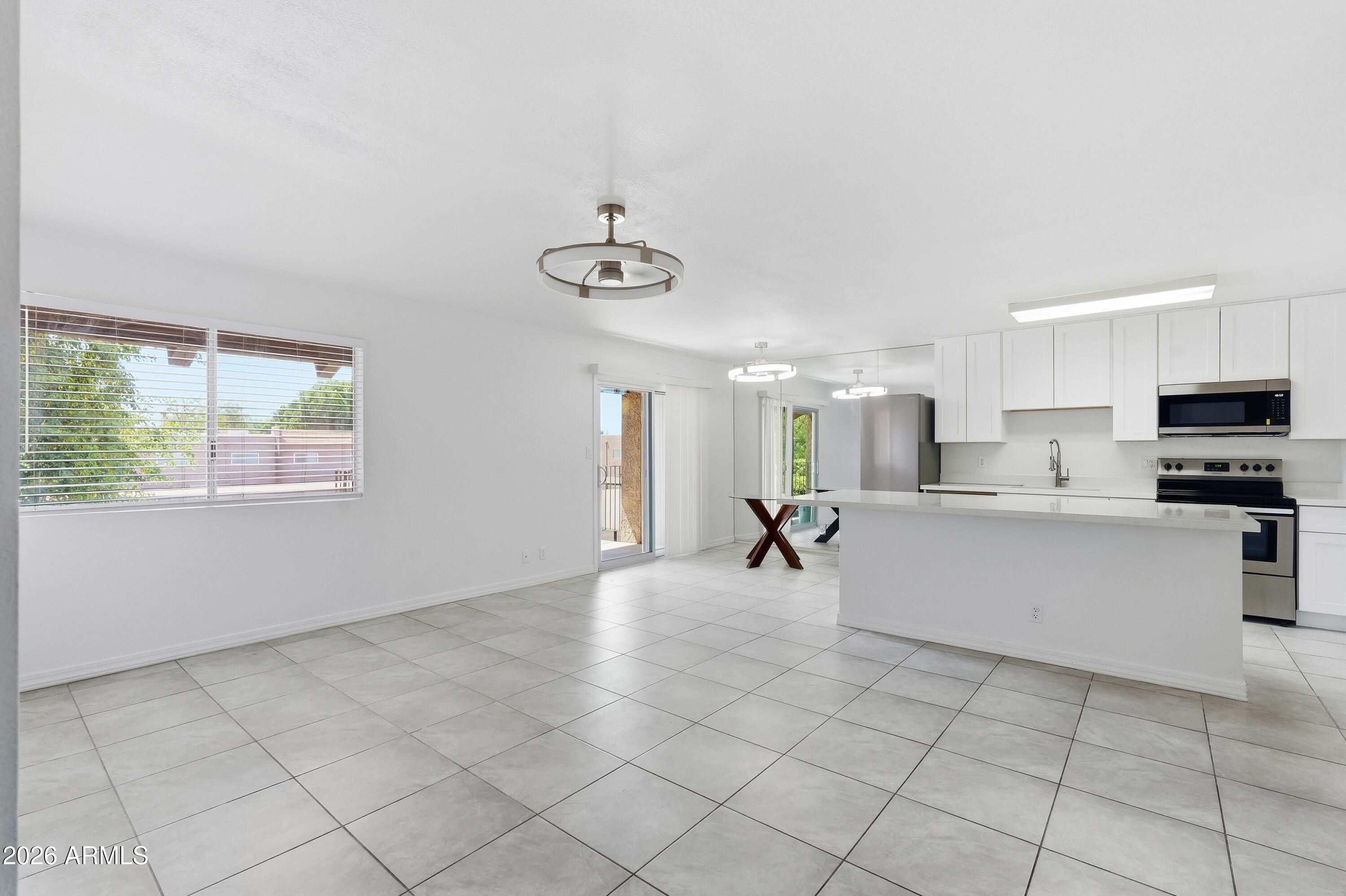 5525 E Thomas Road Unit G7