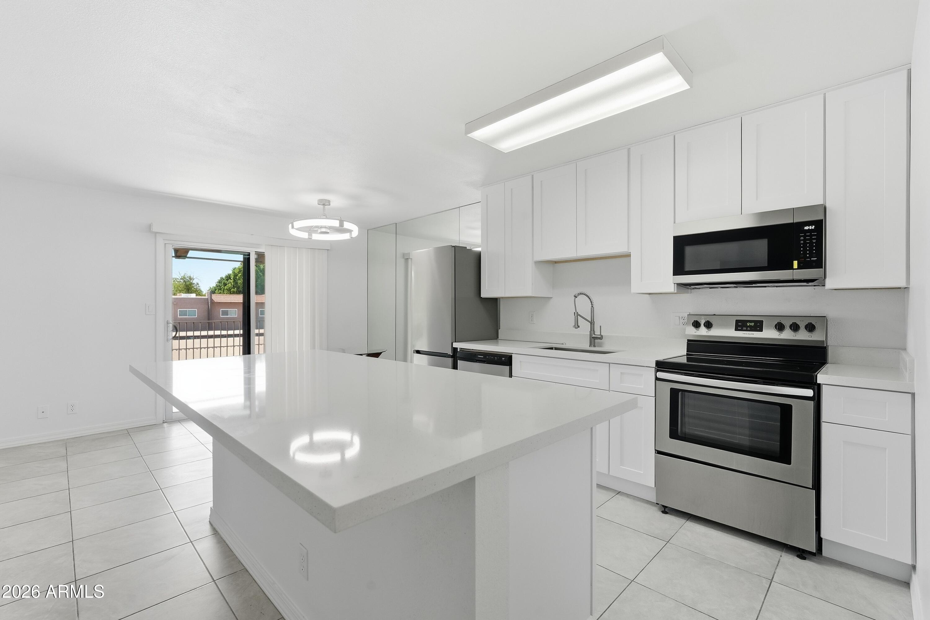 5525 E Thomas Road Unit G7
