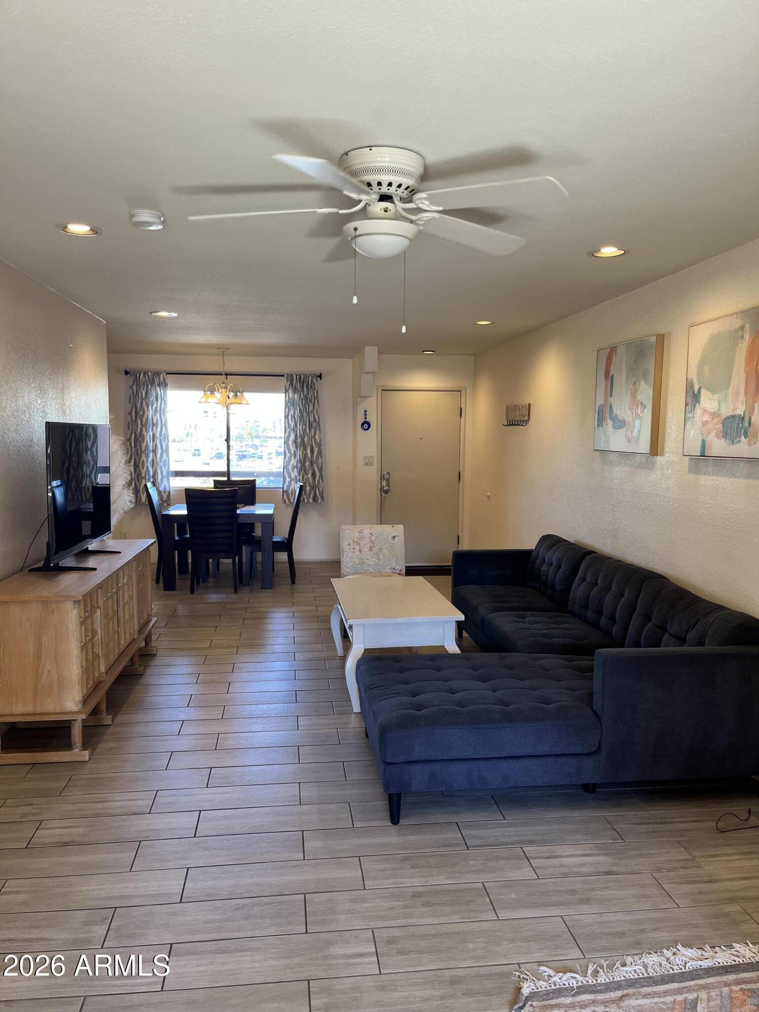 12222 N PARADISE VILLAGE Parkway S 235