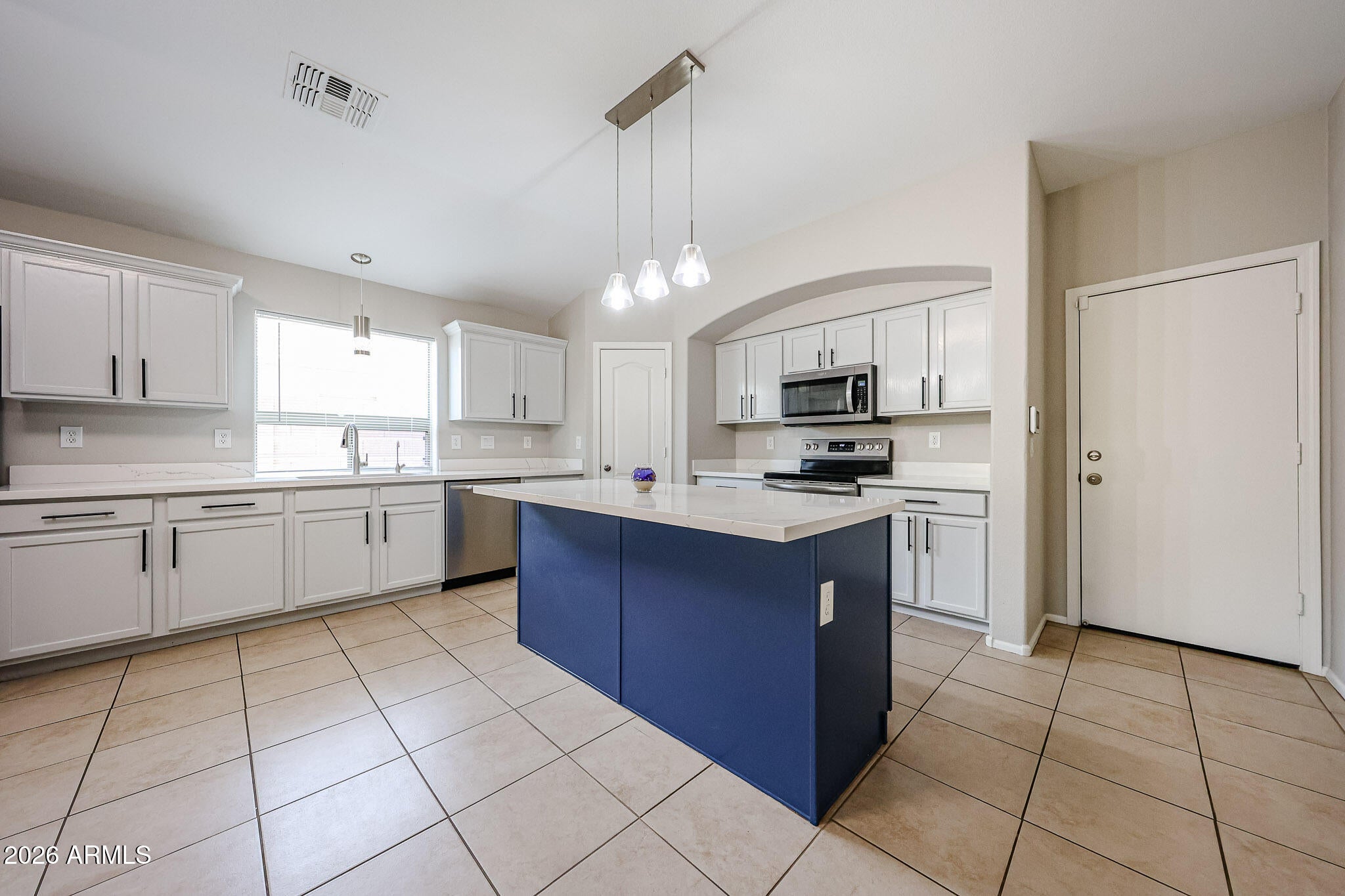 29167 N Mountain View Road