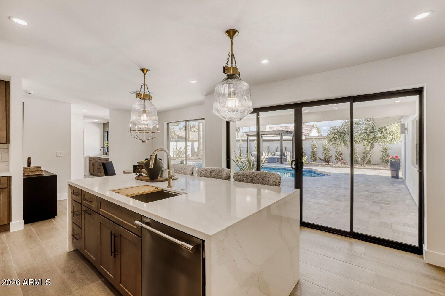 8590 E Via De Dorado --