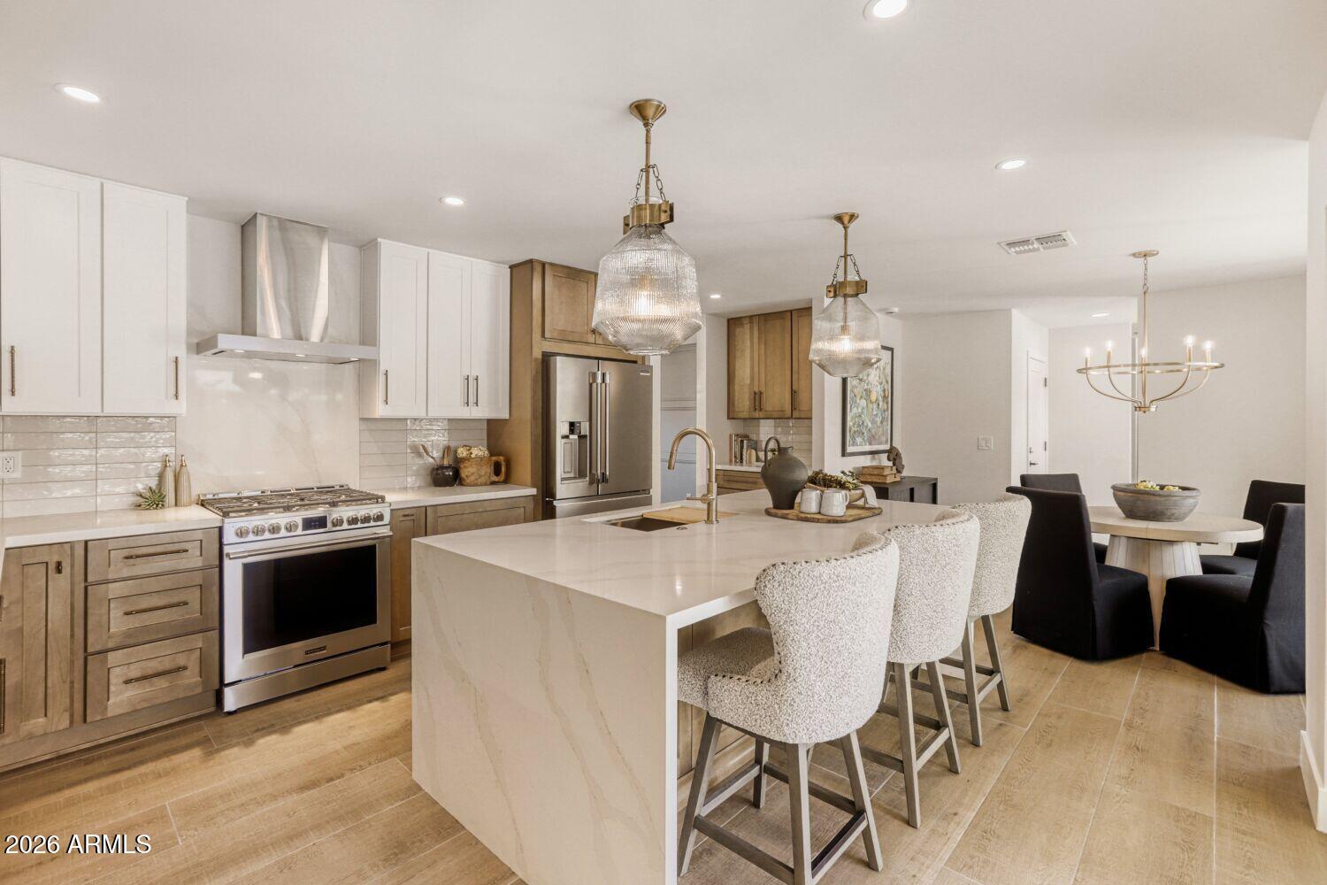 8590 E Via De Dorado --