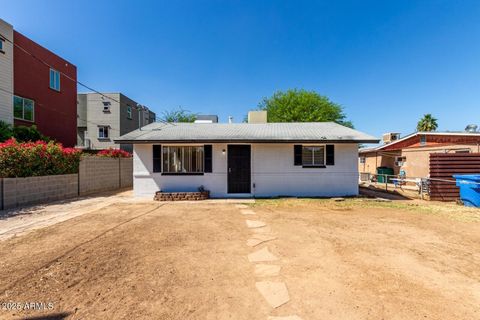 2008 W Lawrence Road Phoenix AZ 85015