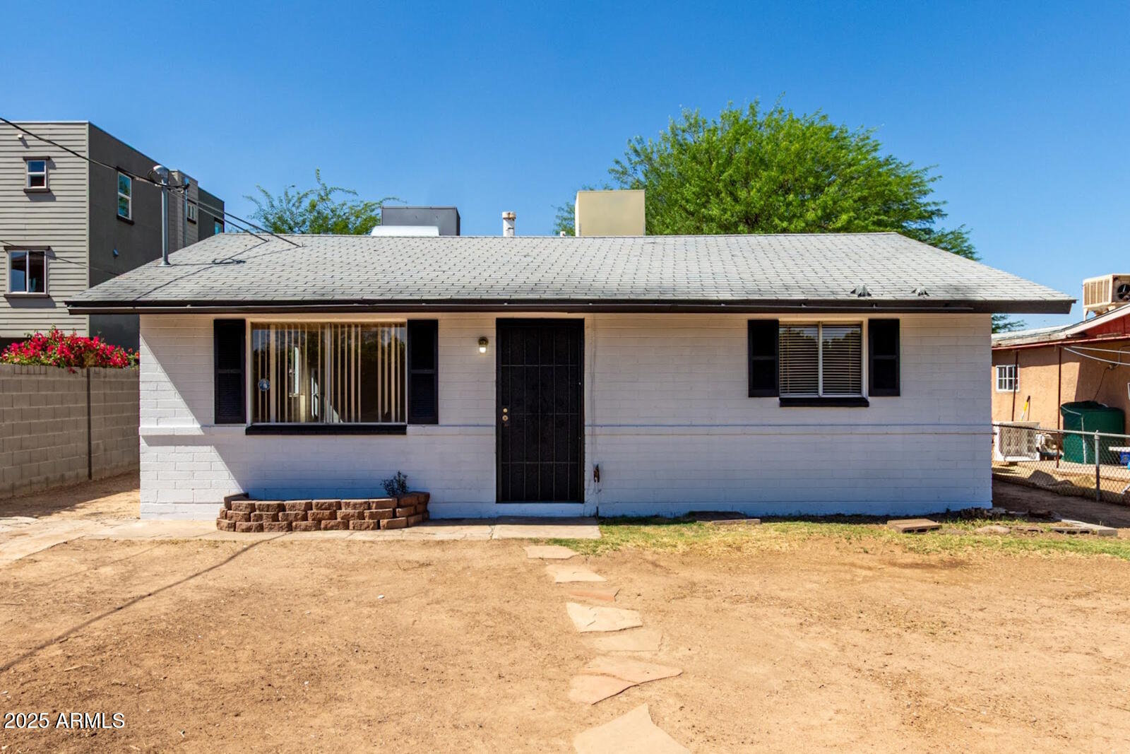 2008 W Lawrence Road