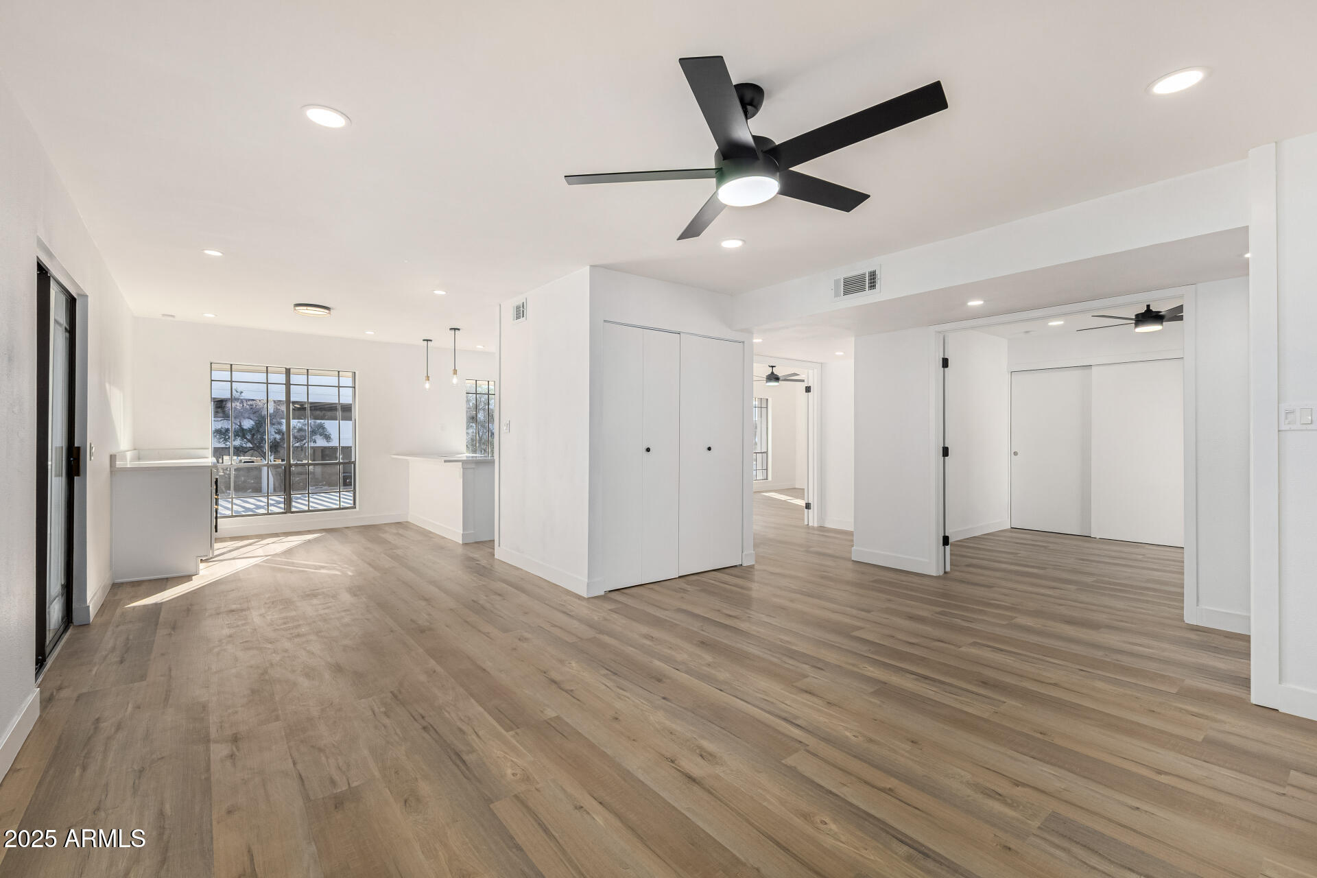 5207 N 24TH Street 201