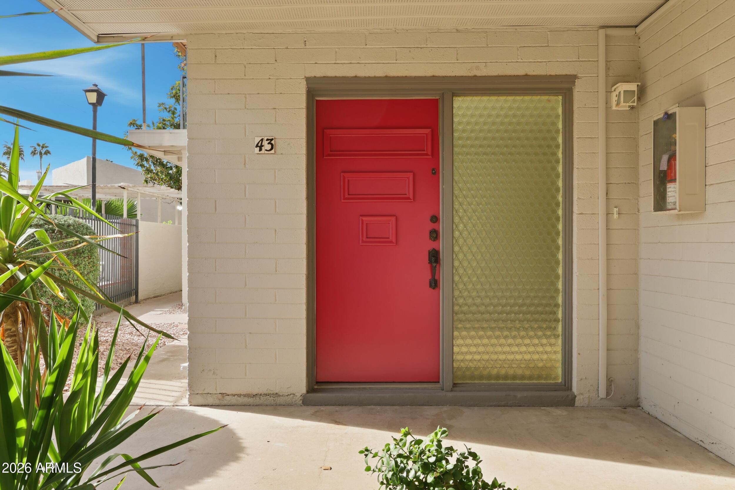 4102 E CALLE REDONDA -- 43