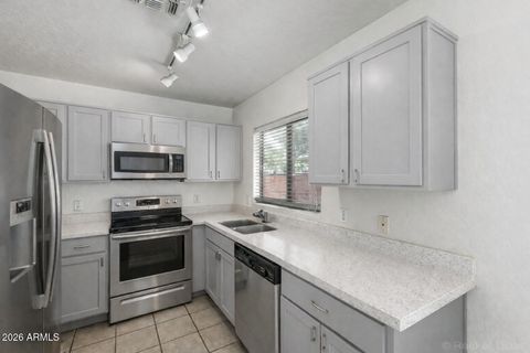 2026 W TOWNLEY Avenue Phoenix AZ 85021