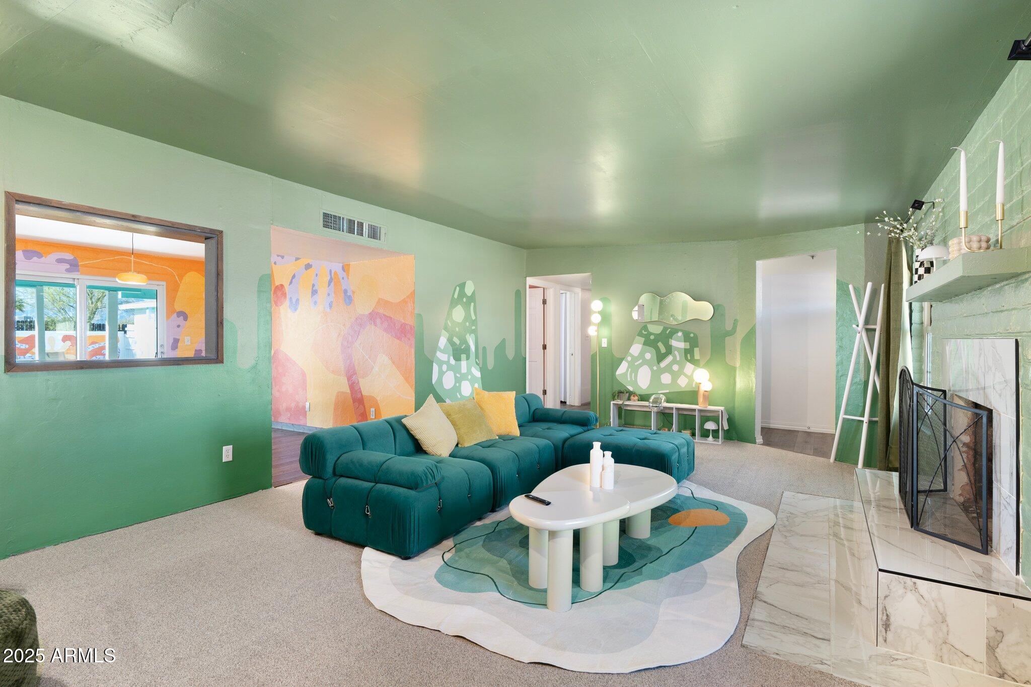 7227 E TORONTO Street