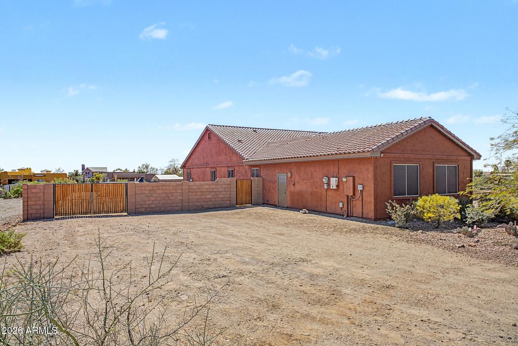 Photo of 5107 E 14th Avenue, Apache Junction, AZ 85119 (MLS # 6989841)