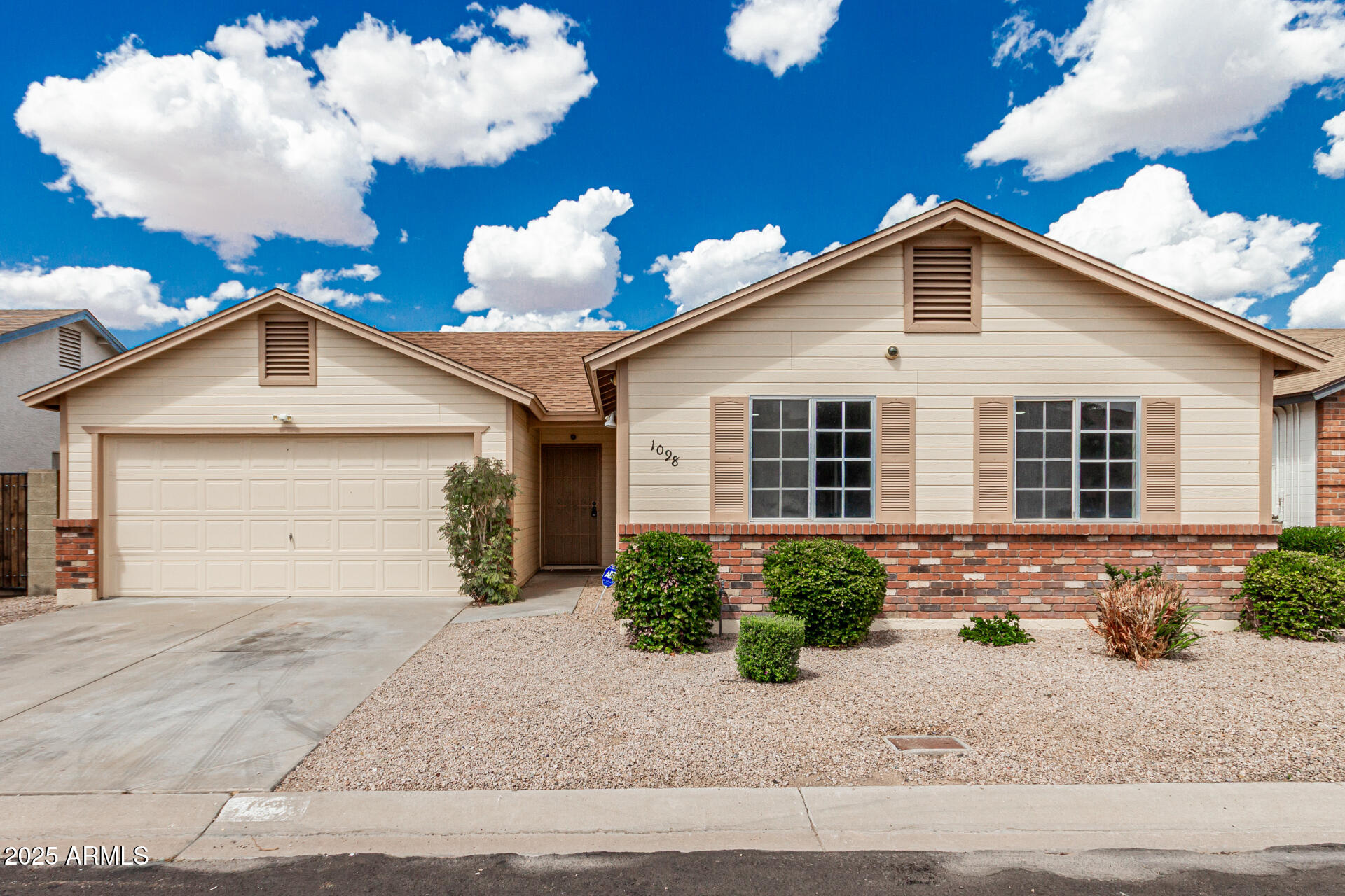 6335 E BROWN Road 1098