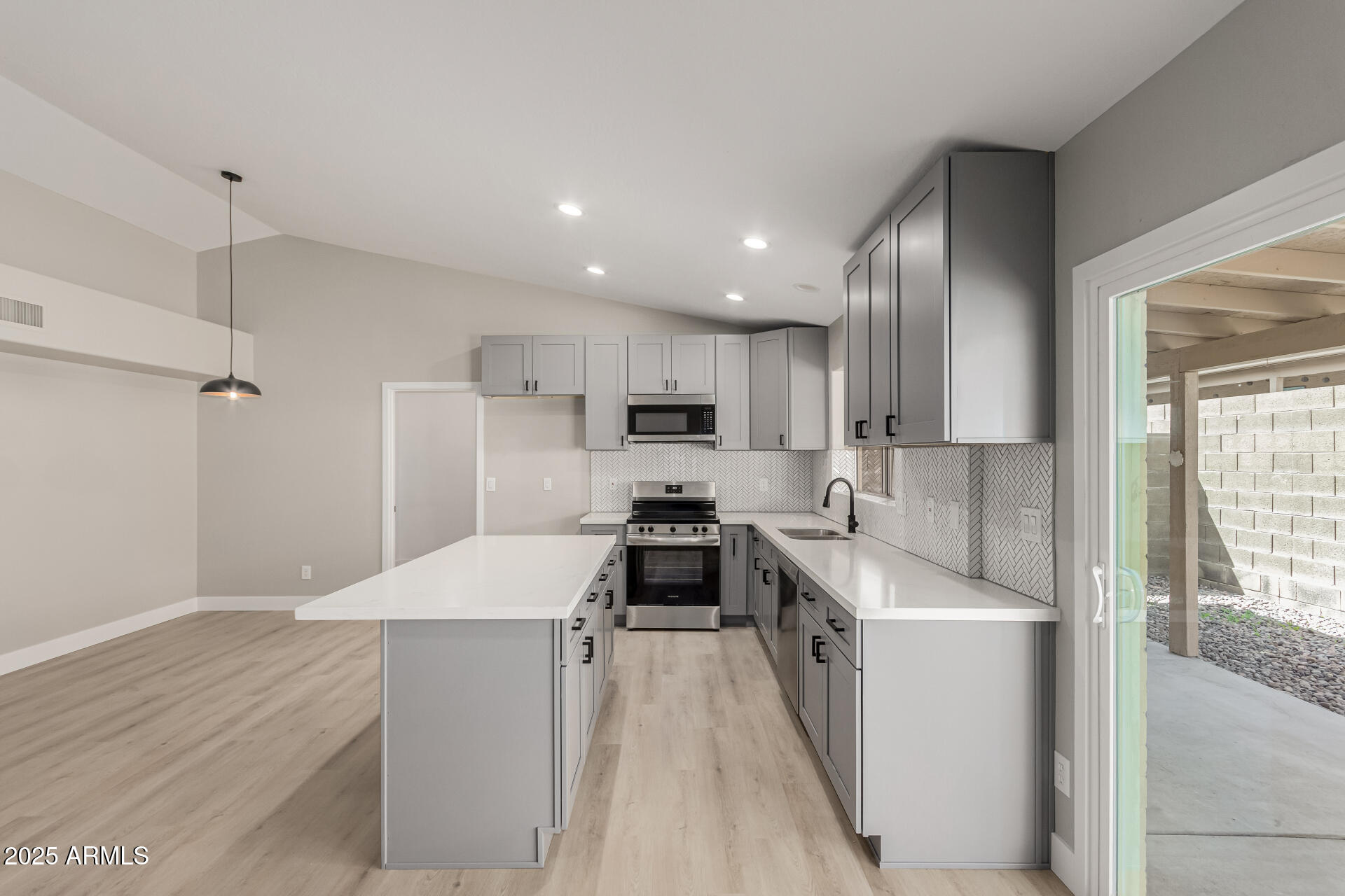 6335 E BROWN Road 1098
