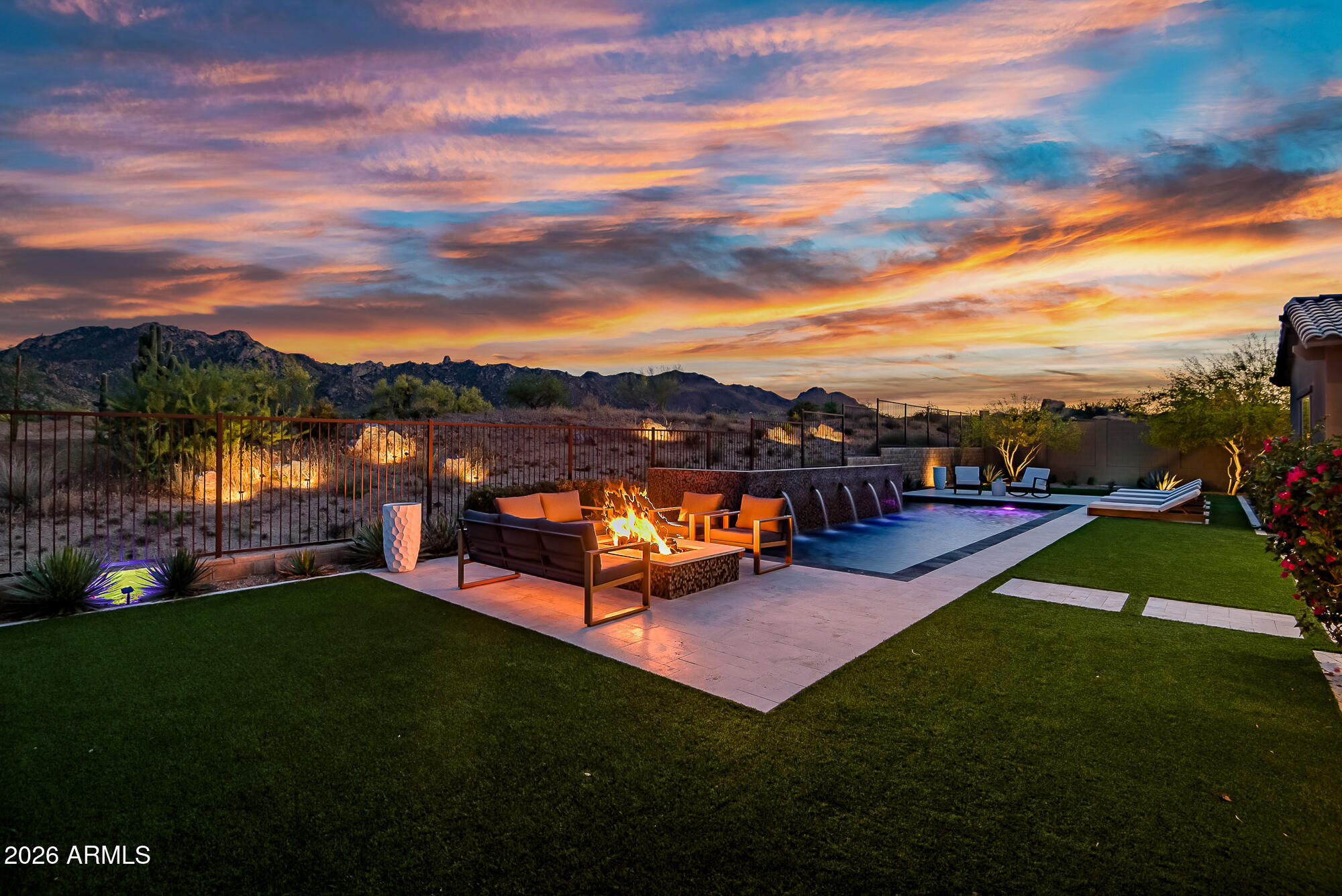 13127 E SAND HILLS Road