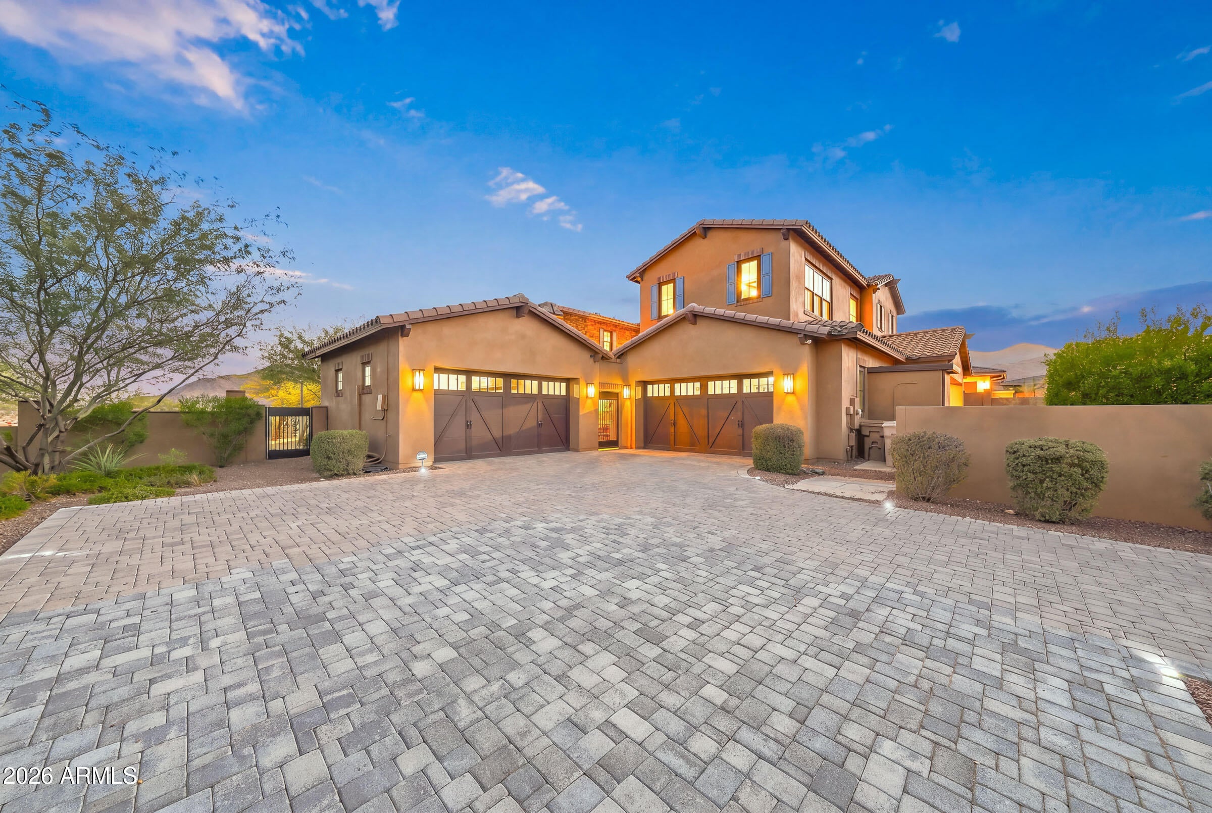 21272 W SUNRISE Lane