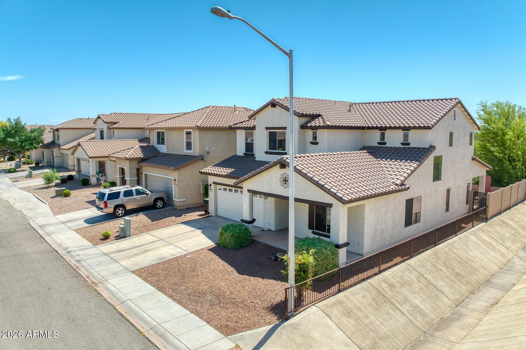 1387 PASO ROBLES Avenue