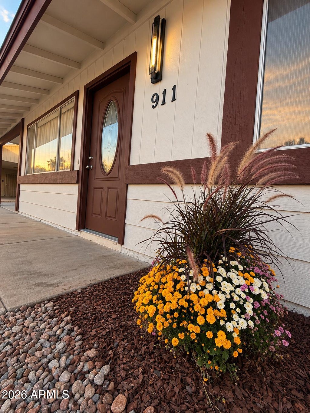 Photo of 911 W Colgate Drive, Tempe, AZ 85283 (MLS # 7095294)