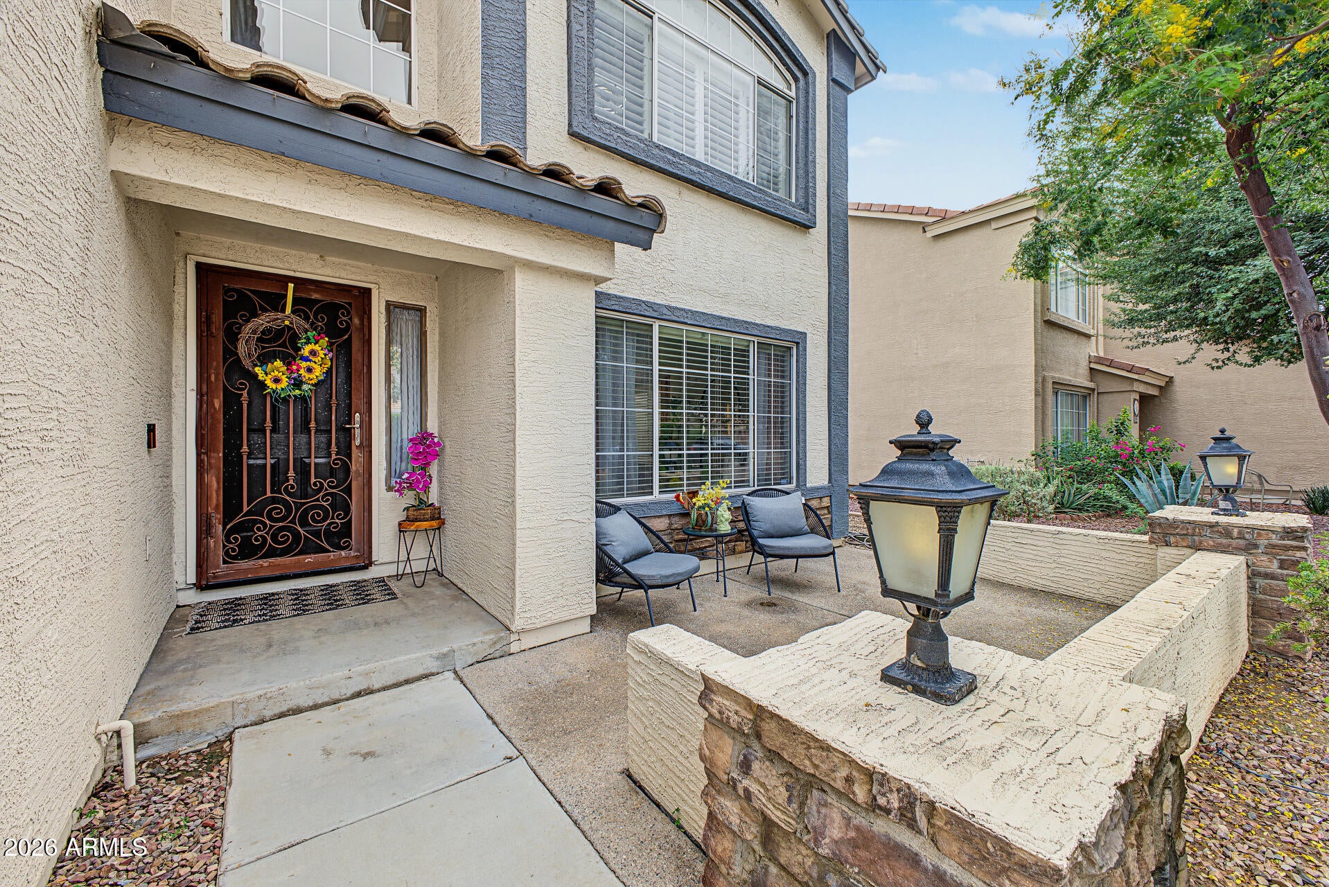 1021 E ROSEBUD Drive