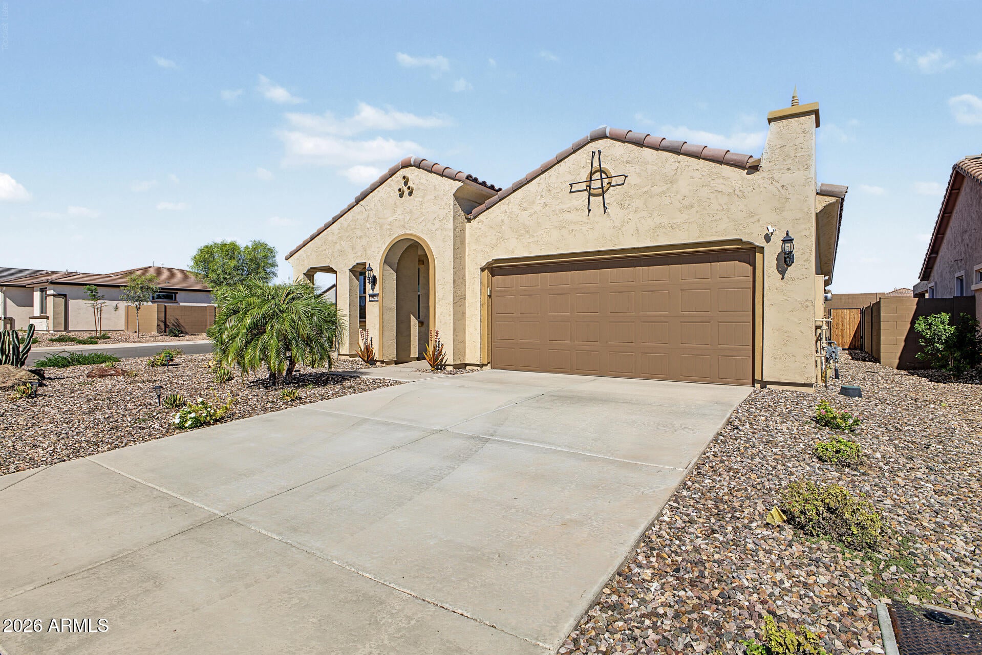 7924 W CACTUS WREN Way
