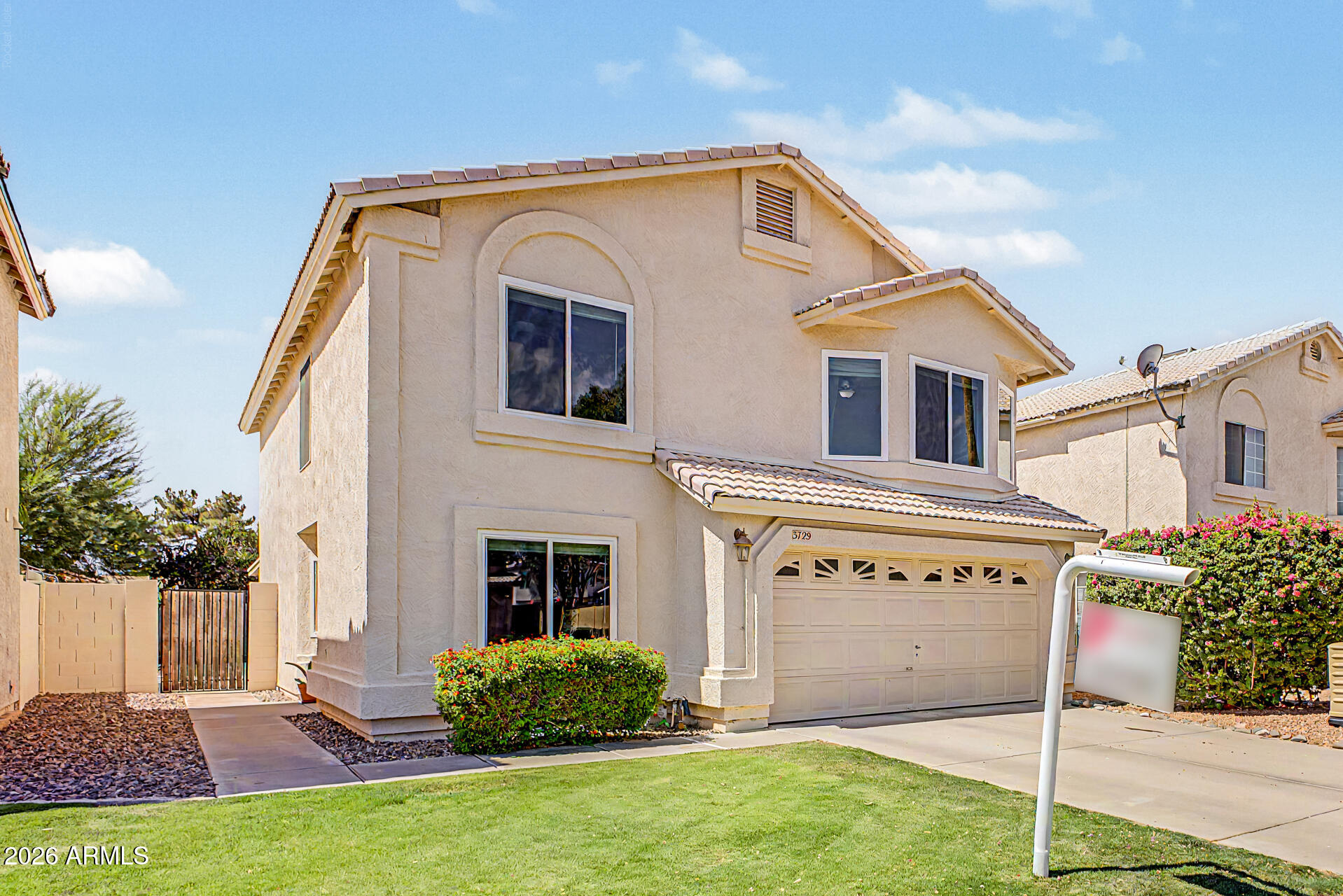 3729 E Taro Lane