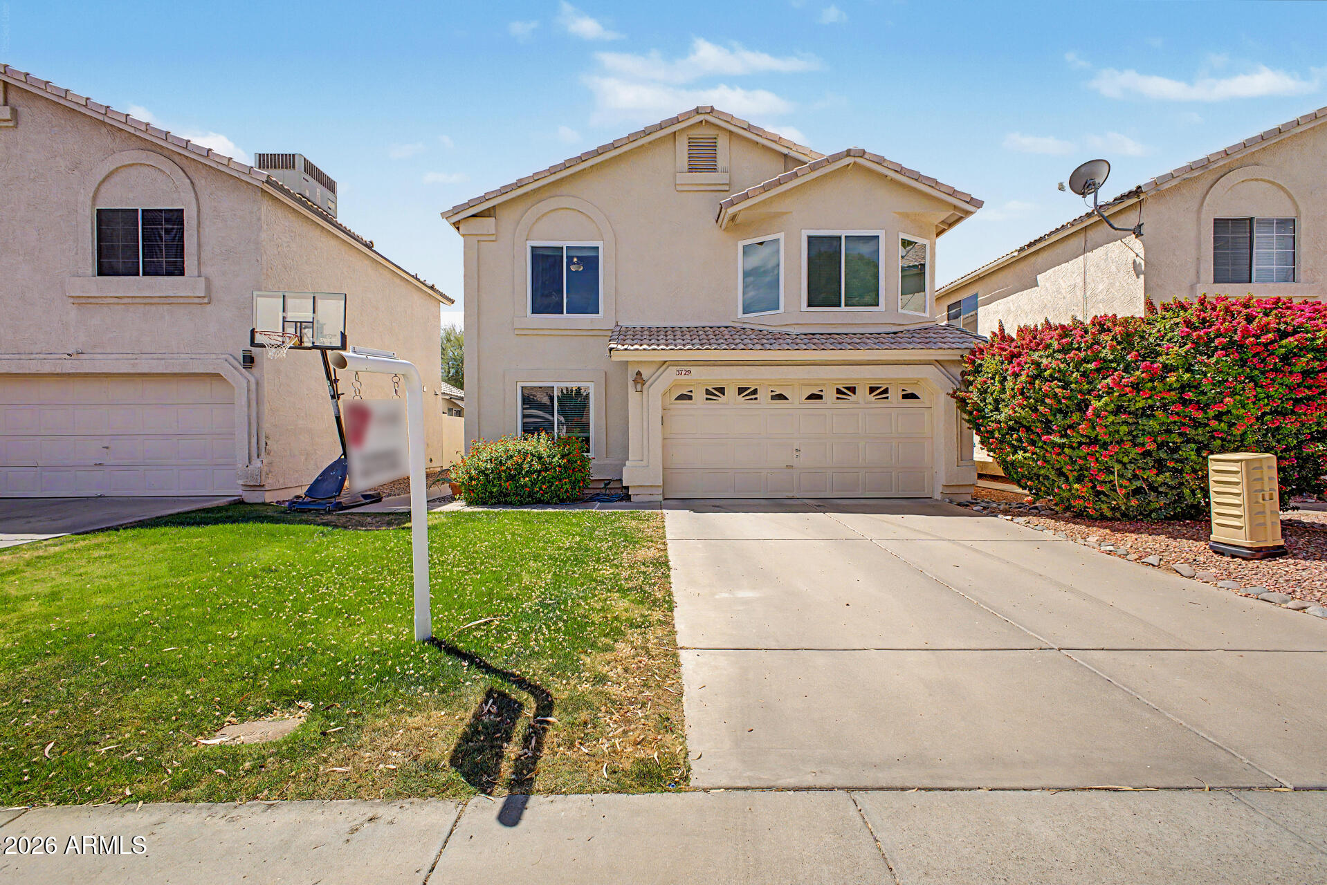 3729 E Taro Lane