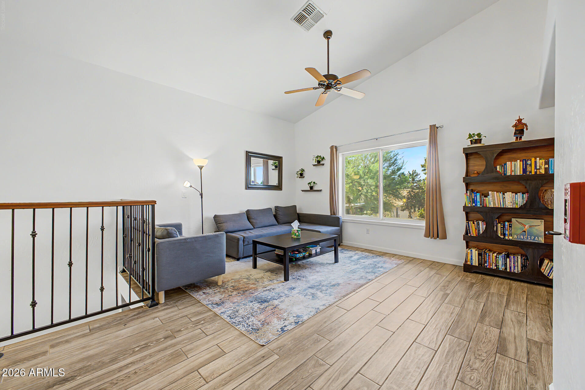 3729 E Taro Lane