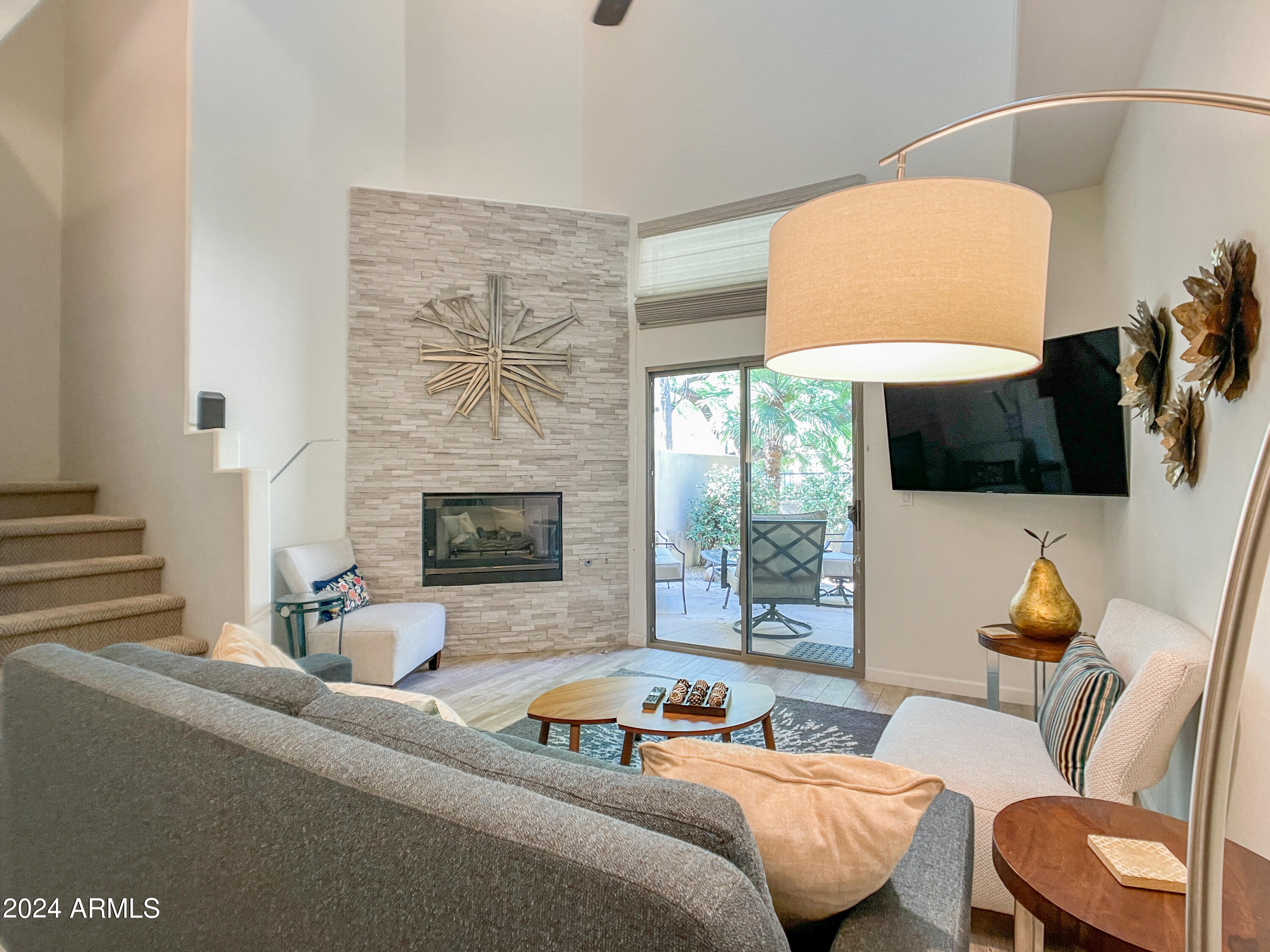 9070 E GARY Road 156