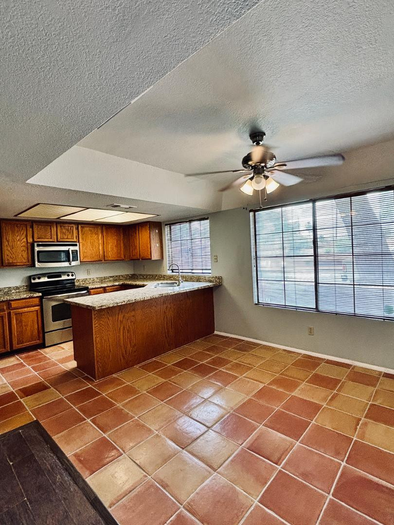 819 N College Avenue Unit K137