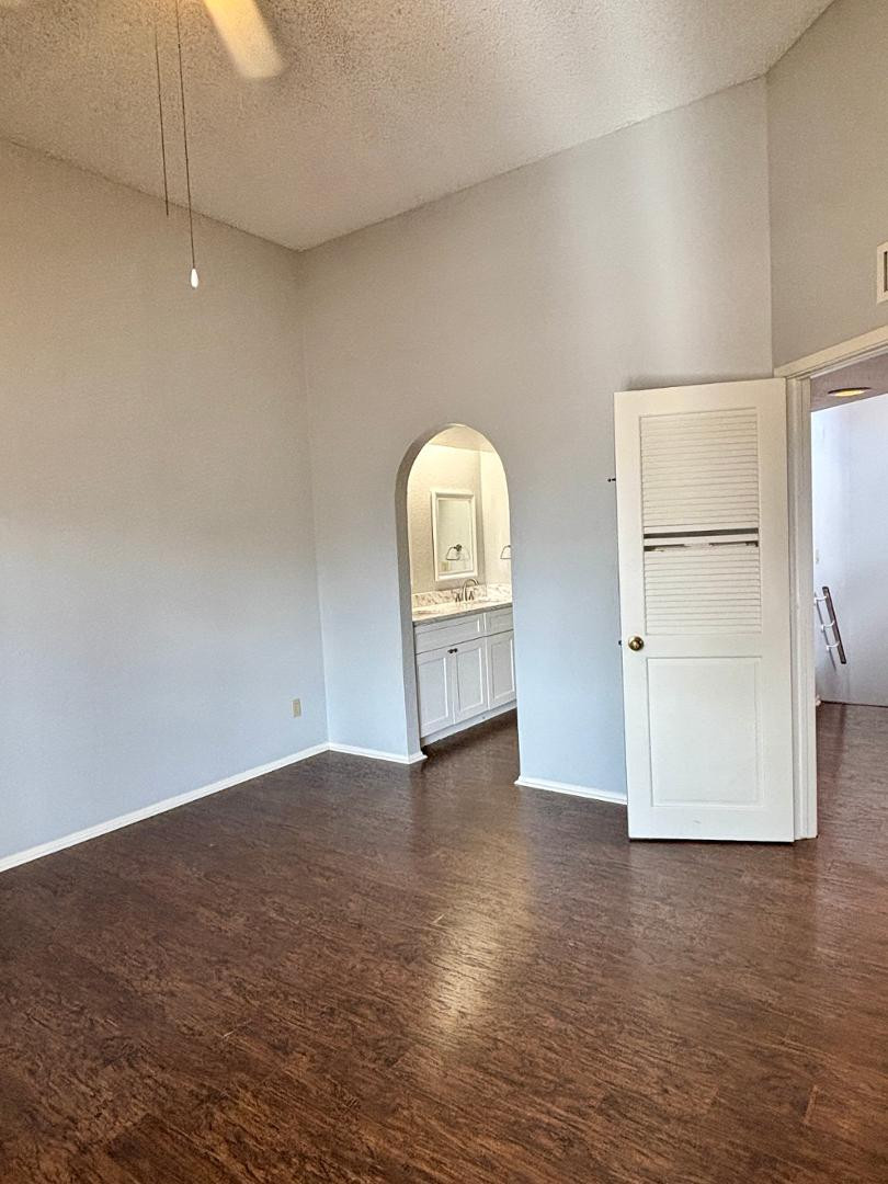 819 N College Avenue Unit K137