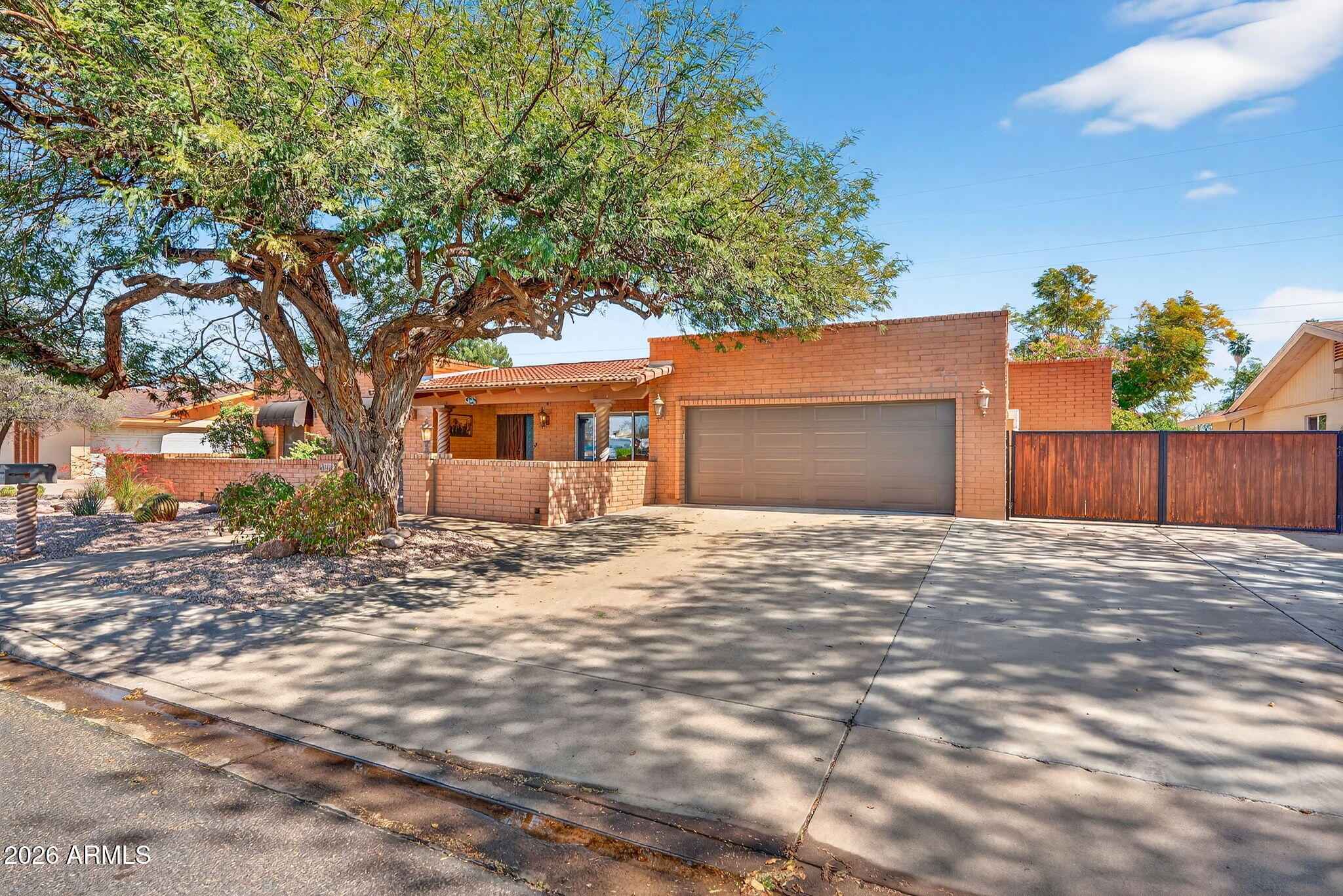 1105 N Delmar Street