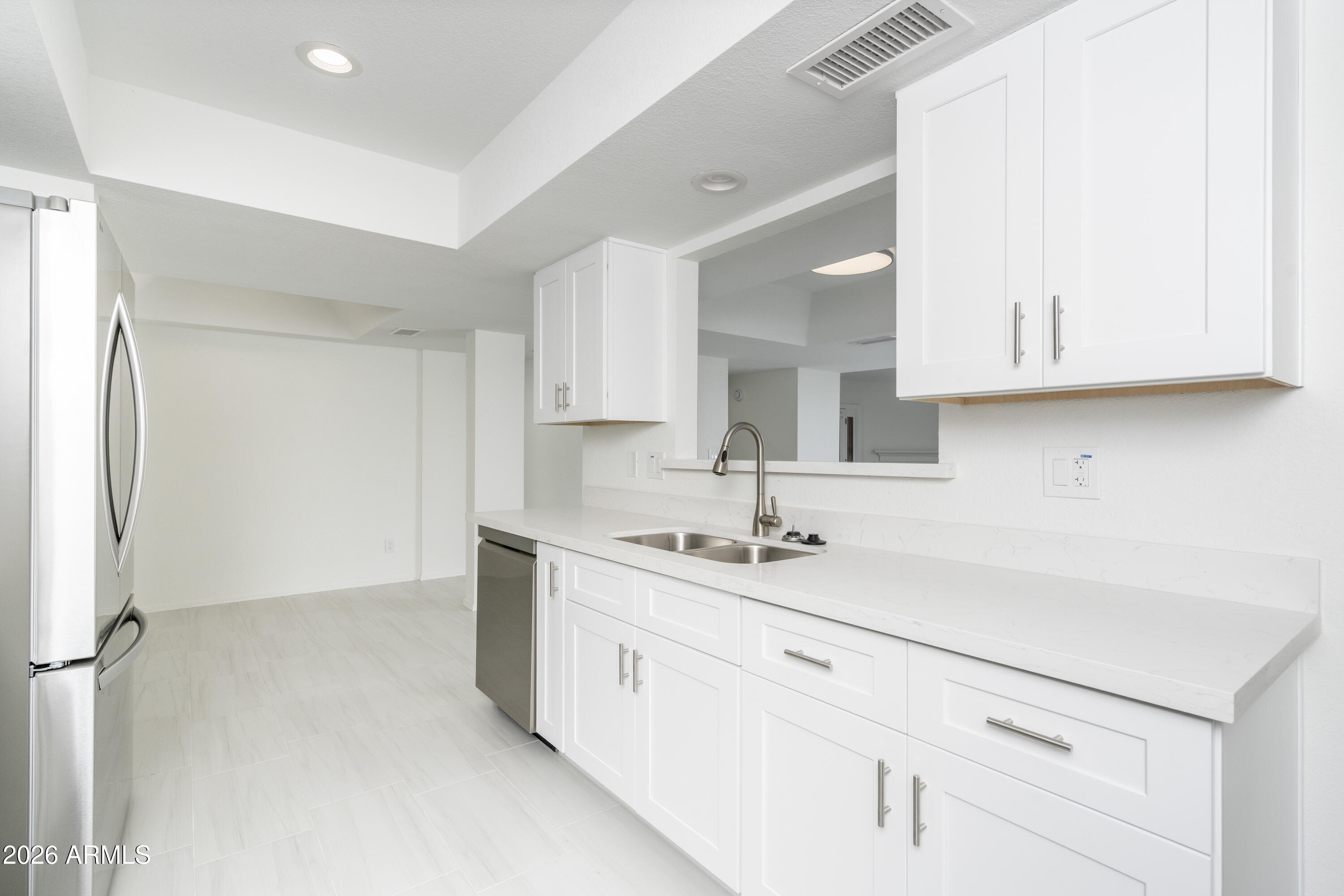 7986 E Vía Del Desierto --