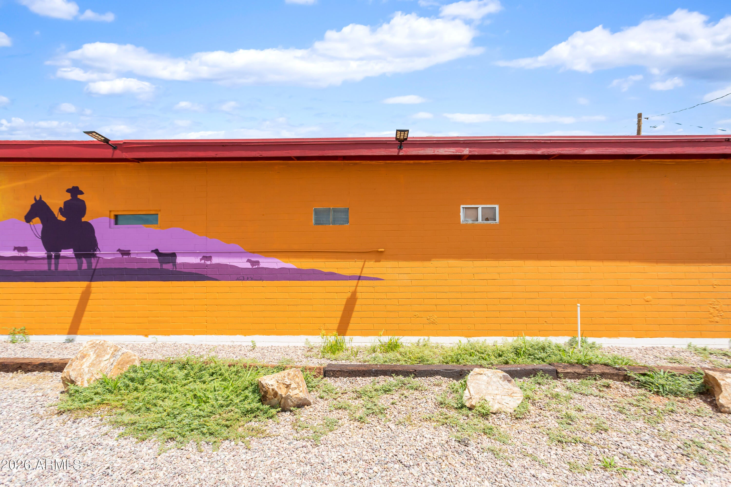 424 N Huachuca Boulevard