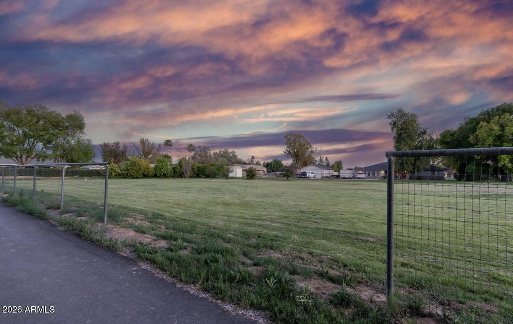 Photo of 000 E Creosote Lane E #-, Gilbert, AZ 85298 (MLS # 7024669)