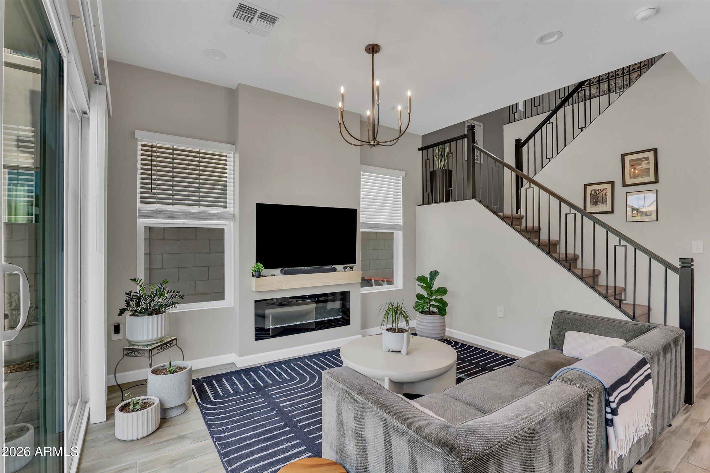 5057 E WOODRIDGE Drive