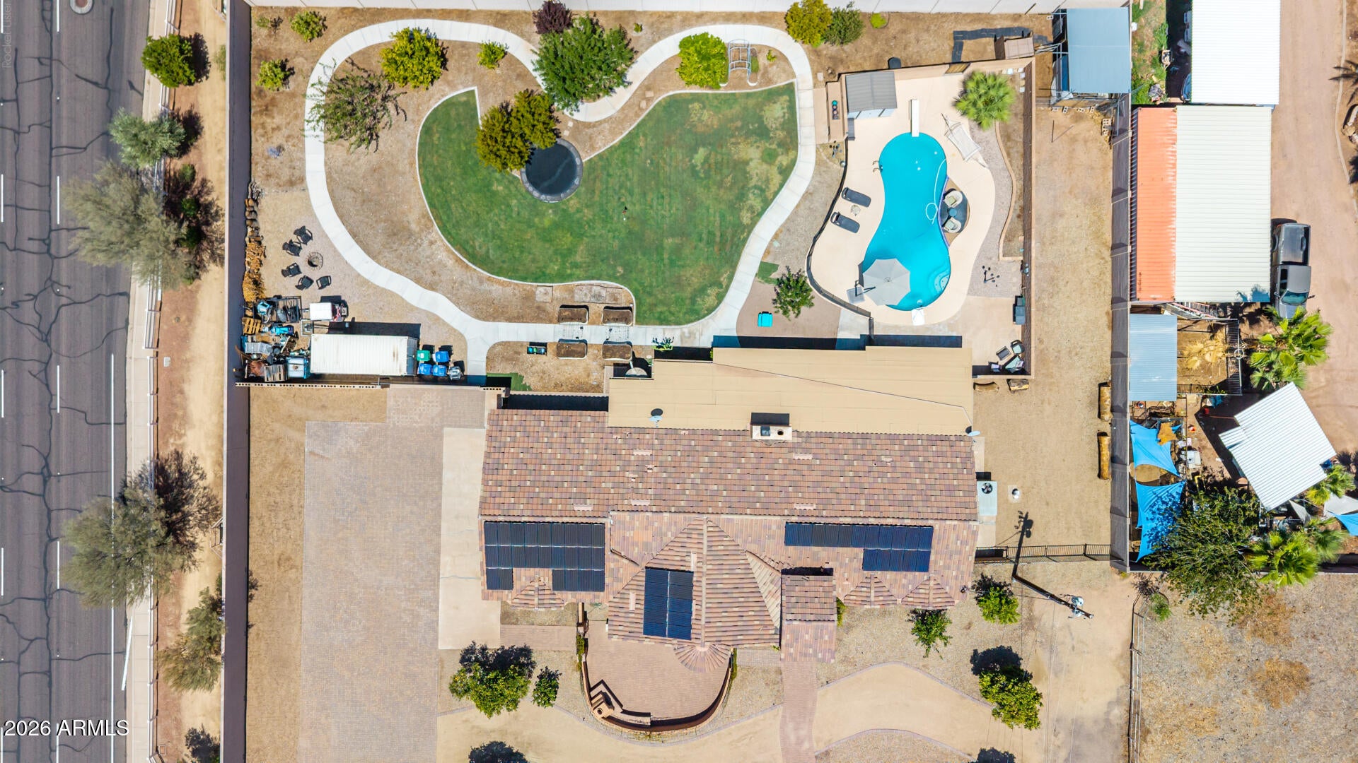 3109 N GILBERT Road