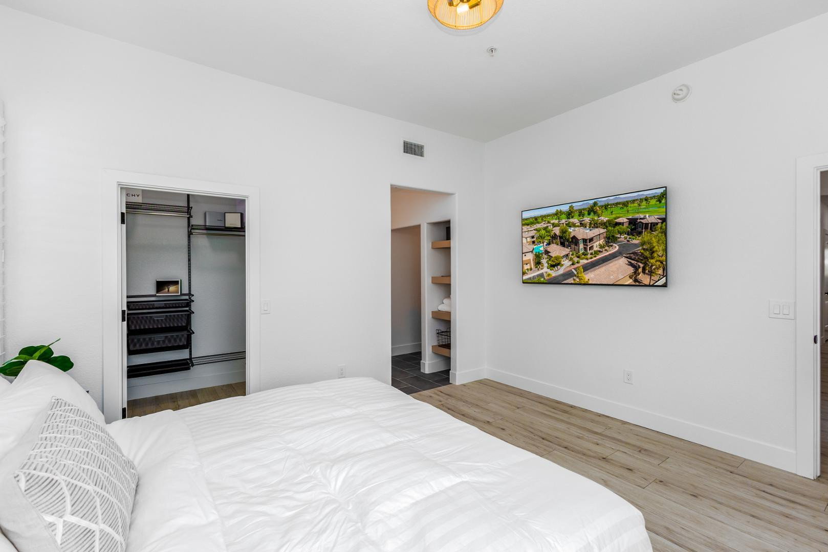 7027 N Scottsdale Road Unit 225