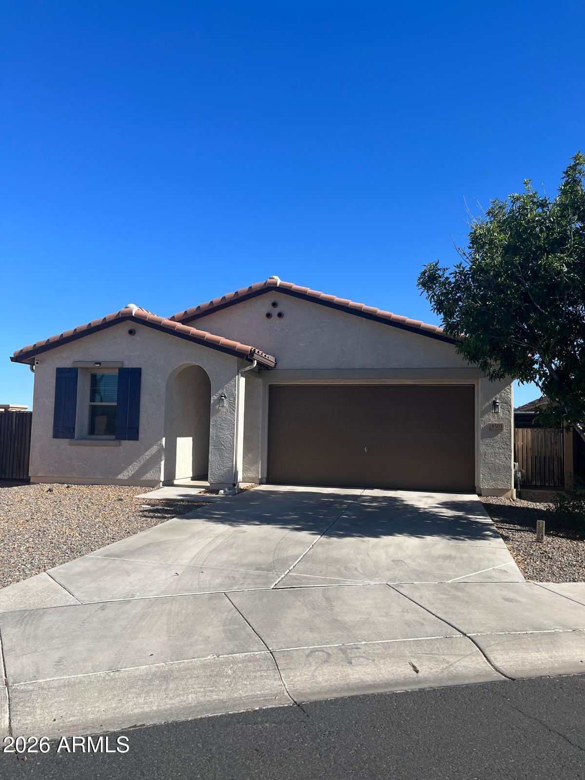 8503 W PEPPERTREE Lane