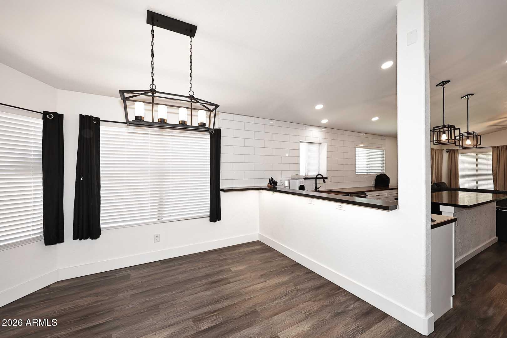 2249 E PINTO Drive