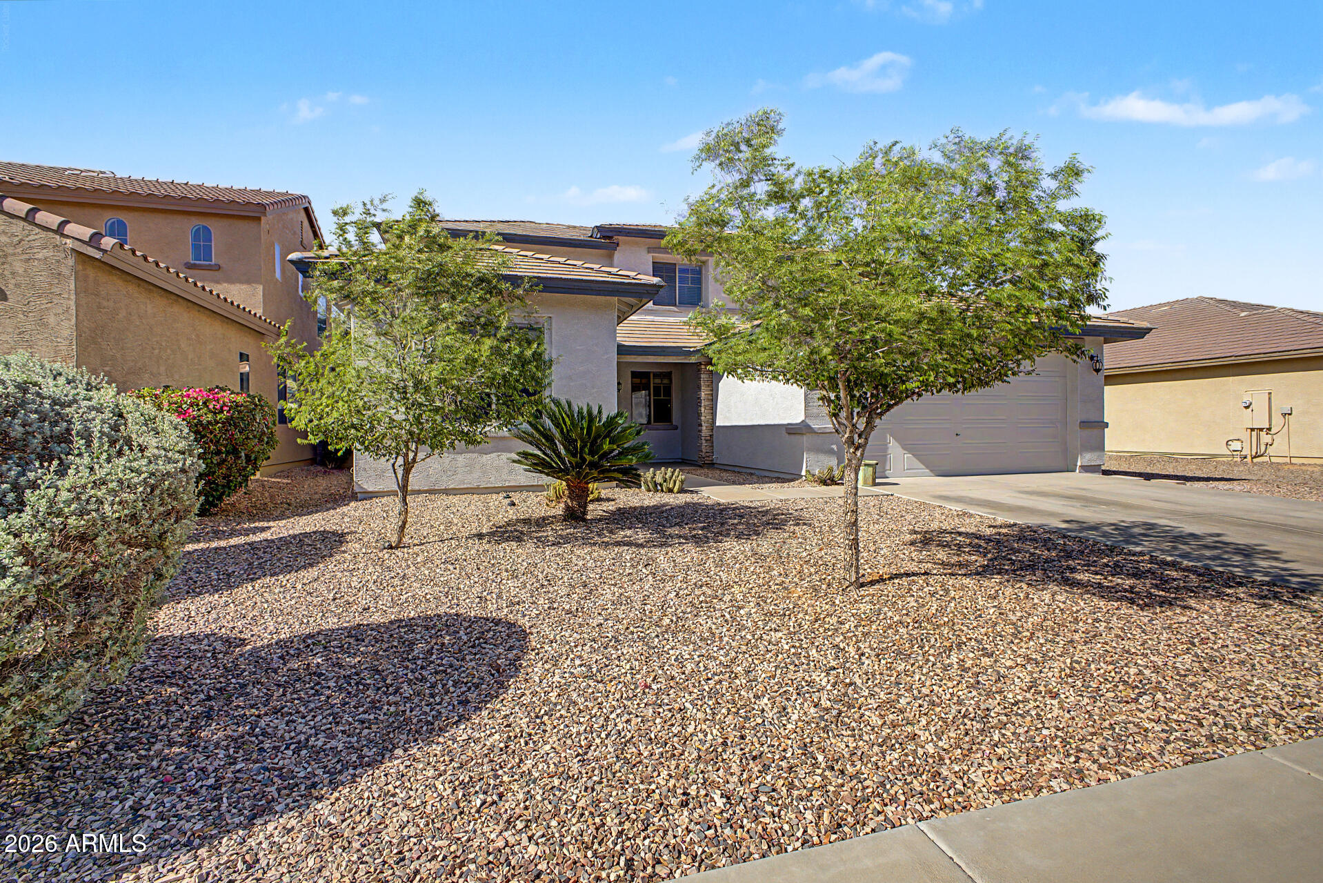 662 W DESERT CANYON Drive