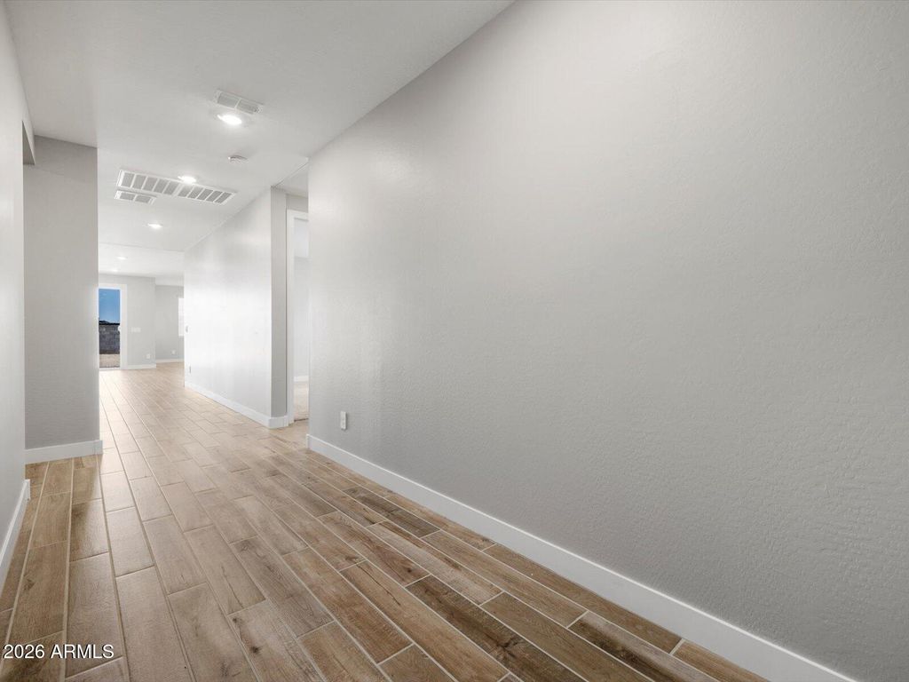 Photo of 390 W Flatiron Trail, Apache Junction, AZ 85120 (MLS # 7019238)