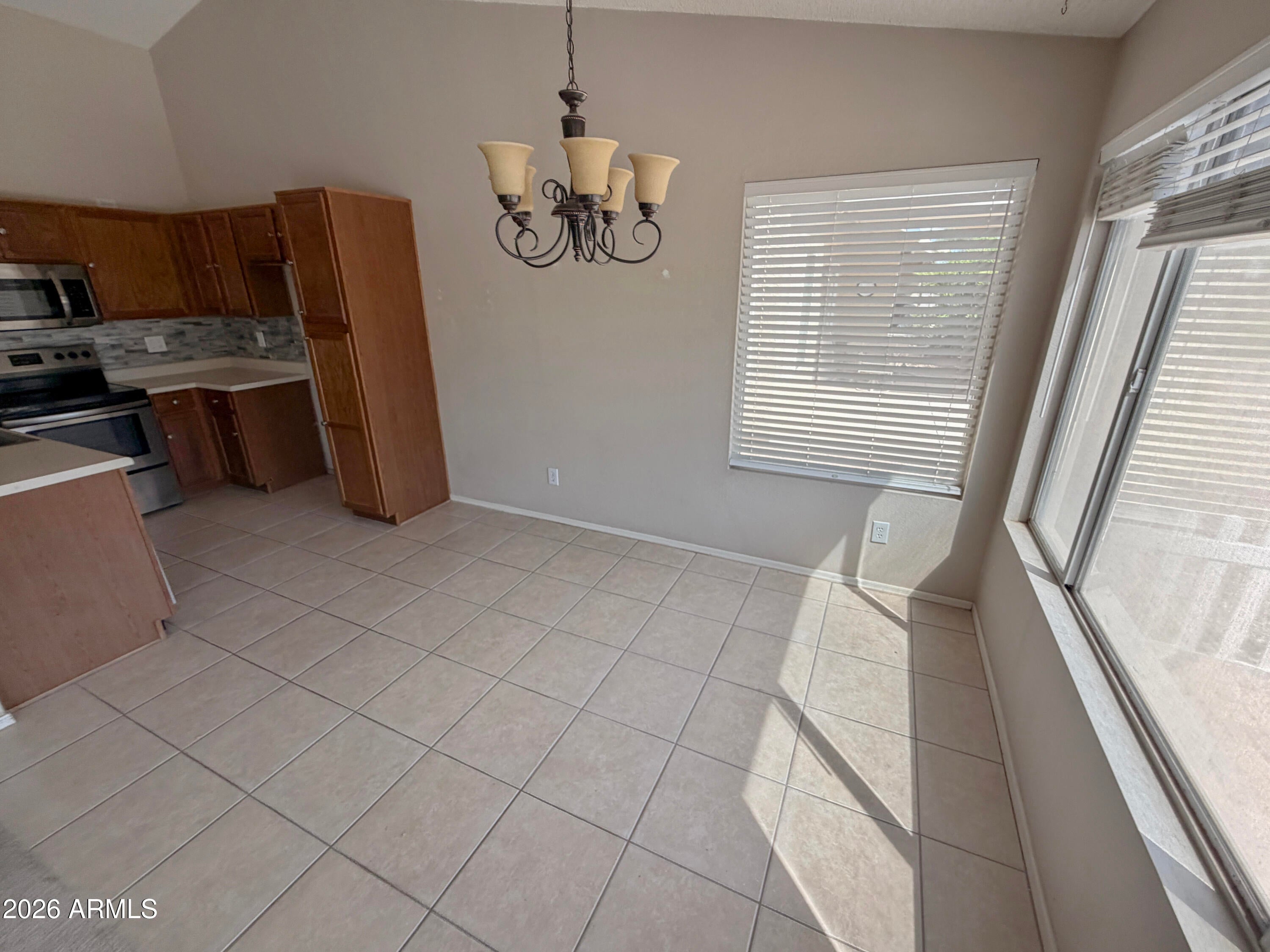 6877 S OAKMONT Drive