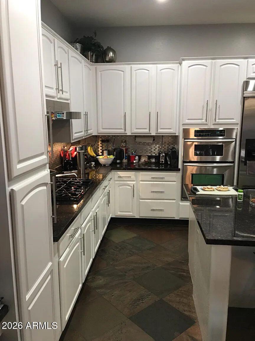 9353 E VIA DE VAQUERO Drive